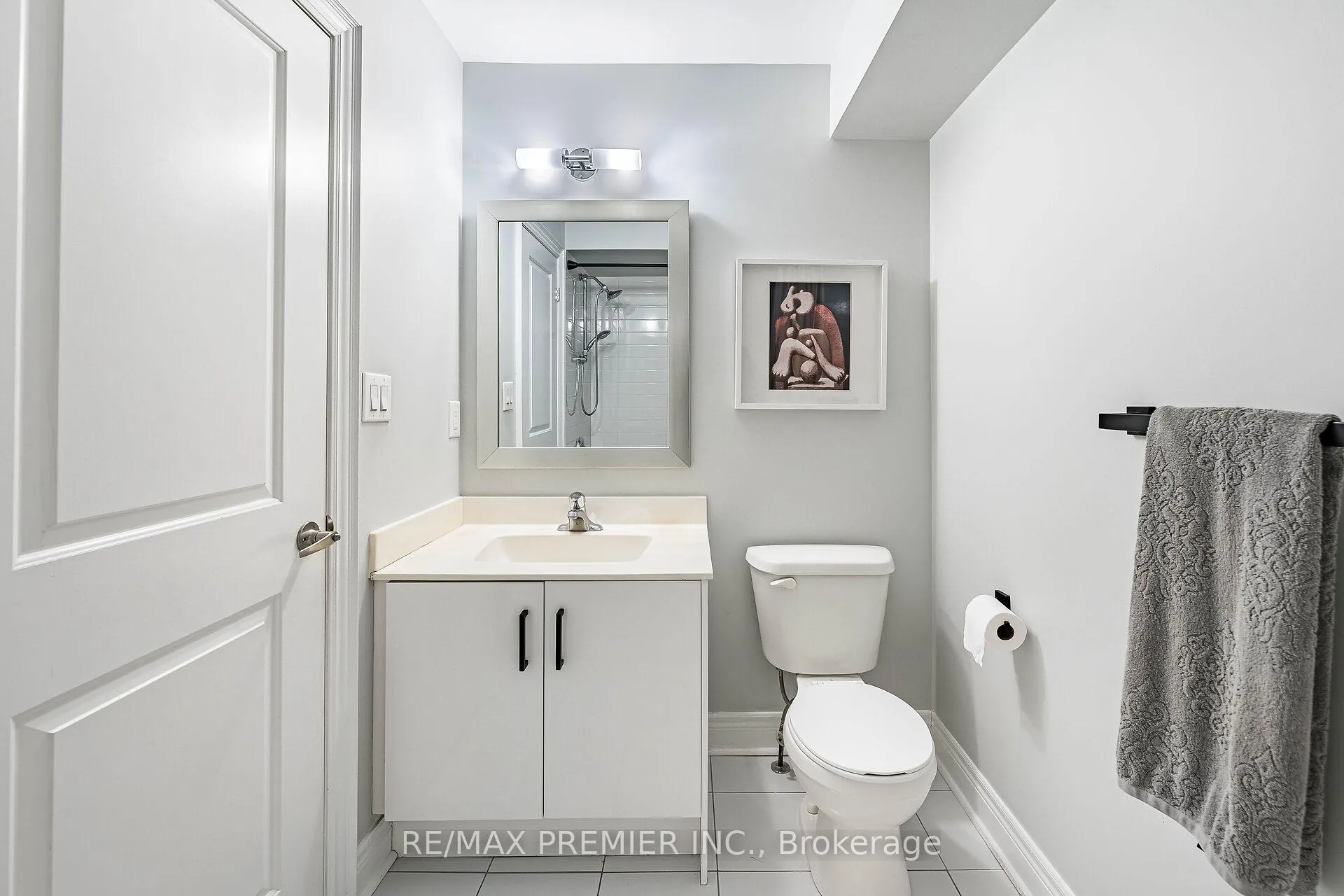 Photo 18 of Unit 16, 8321 Kipling Avenue, Vaughan, West Woodbridge — HOMEH