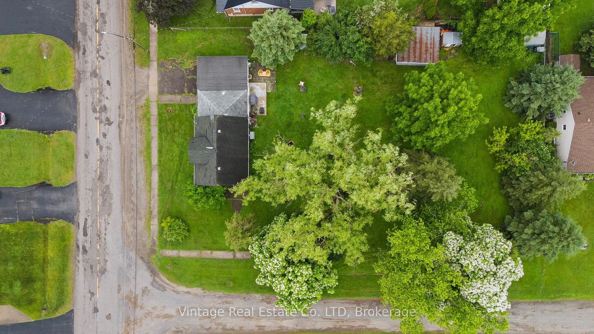 Photo 6 of 1548 Henderson Street, Thorold, Port Robinson — HOMEH