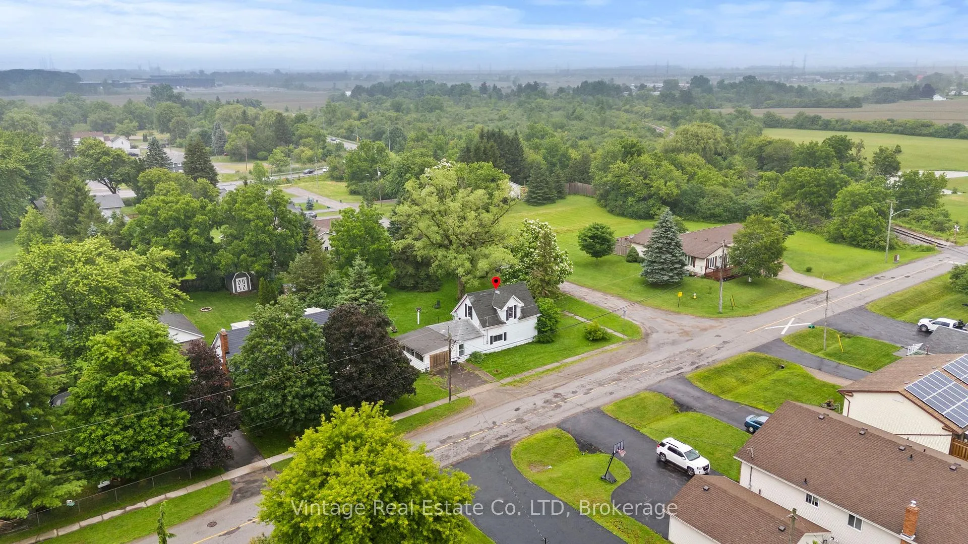 Photo 7 of 1548 Henderson Street, Thorold, Port Robinson — HOMEH