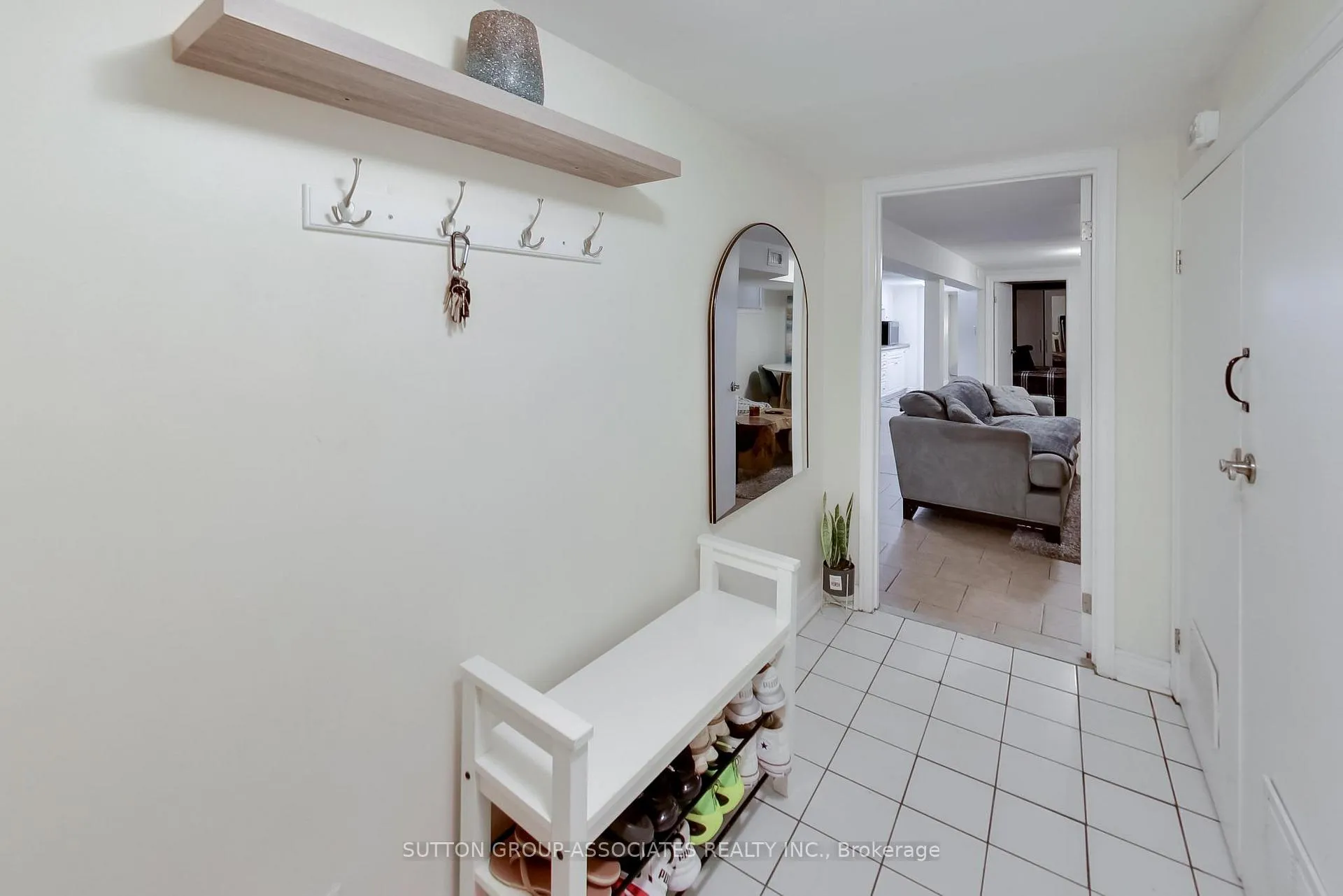 Photo 23 of 323 Lauder Avenue, Toronto, Oakwood Village — HOMEH