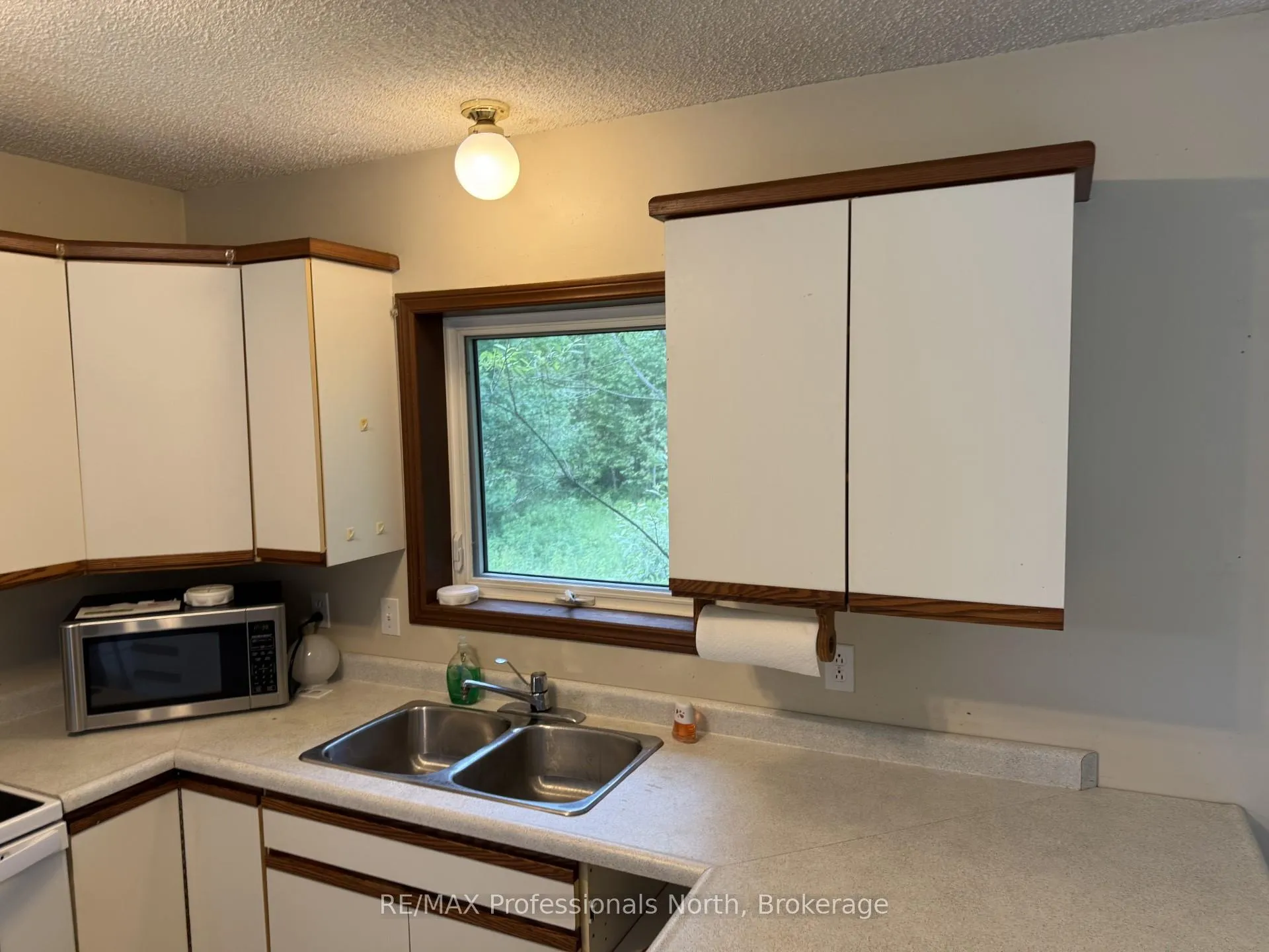 Photo 2 of 1315 North Shore Road, Algonquin Highlands, Stanhope — HOMEH