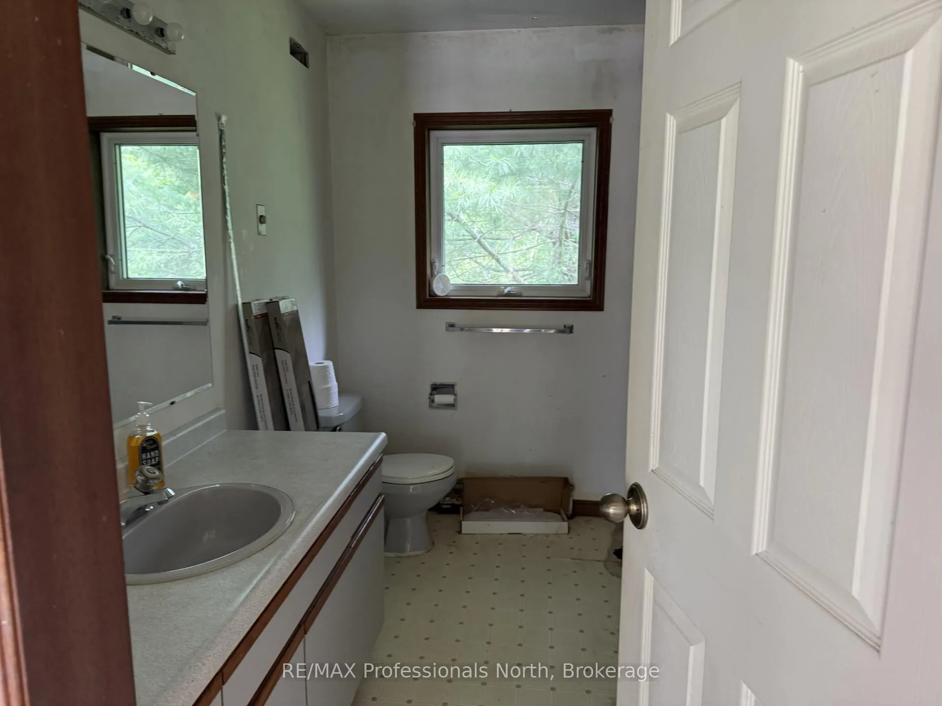 Photo 3 of 1315 North Shore Road, Algonquin Highlands, Stanhope — HOMEH