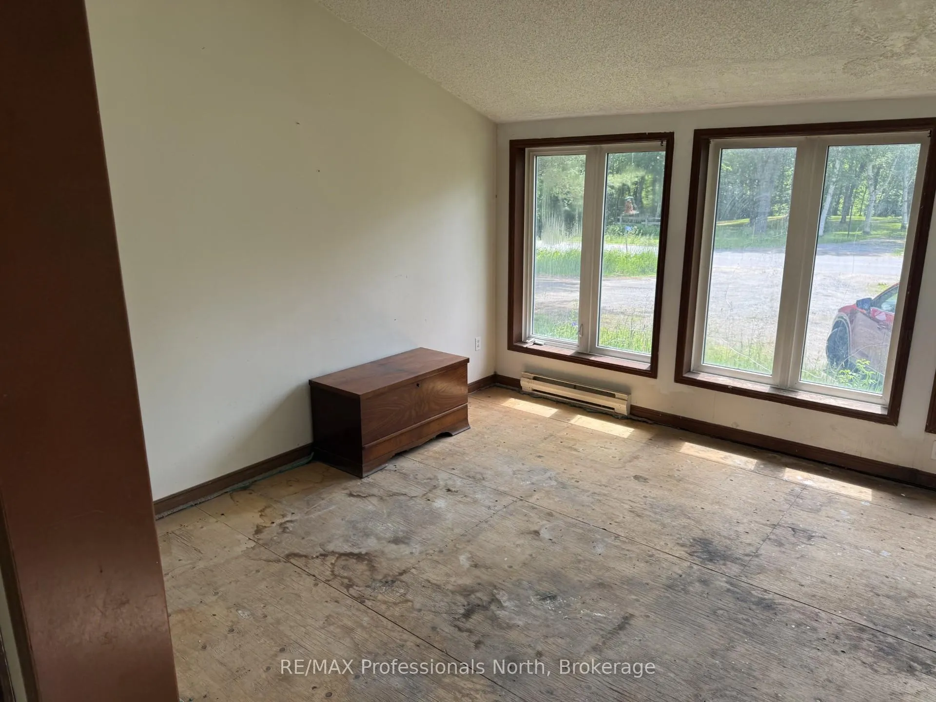 Photo 9 of 1315 North Shore Road, Algonquin Highlands, Stanhope — HOMEH