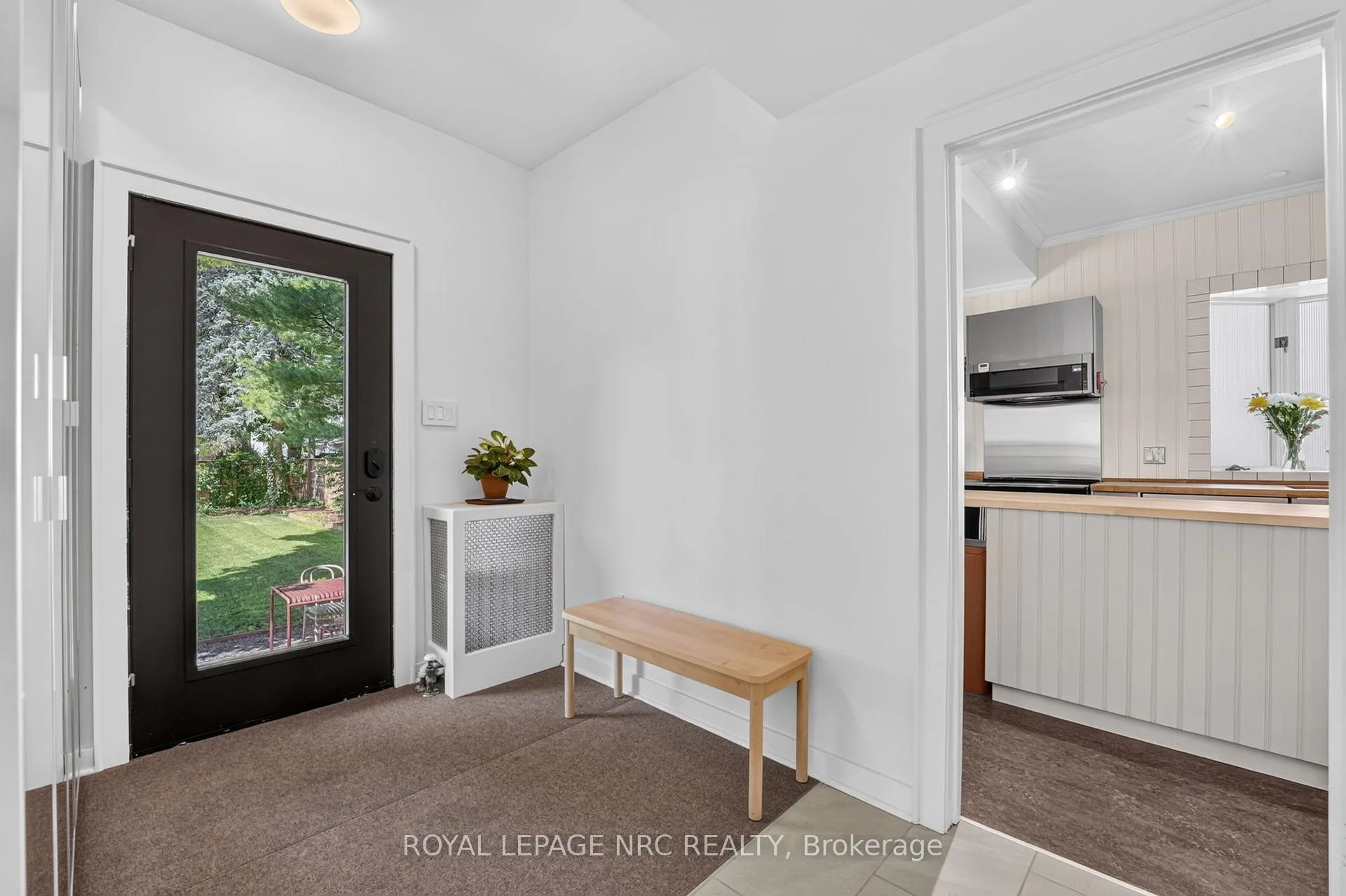 Photo 22 of 9 Thairs Avenue, St. Catharines, Downtown — HOMEH