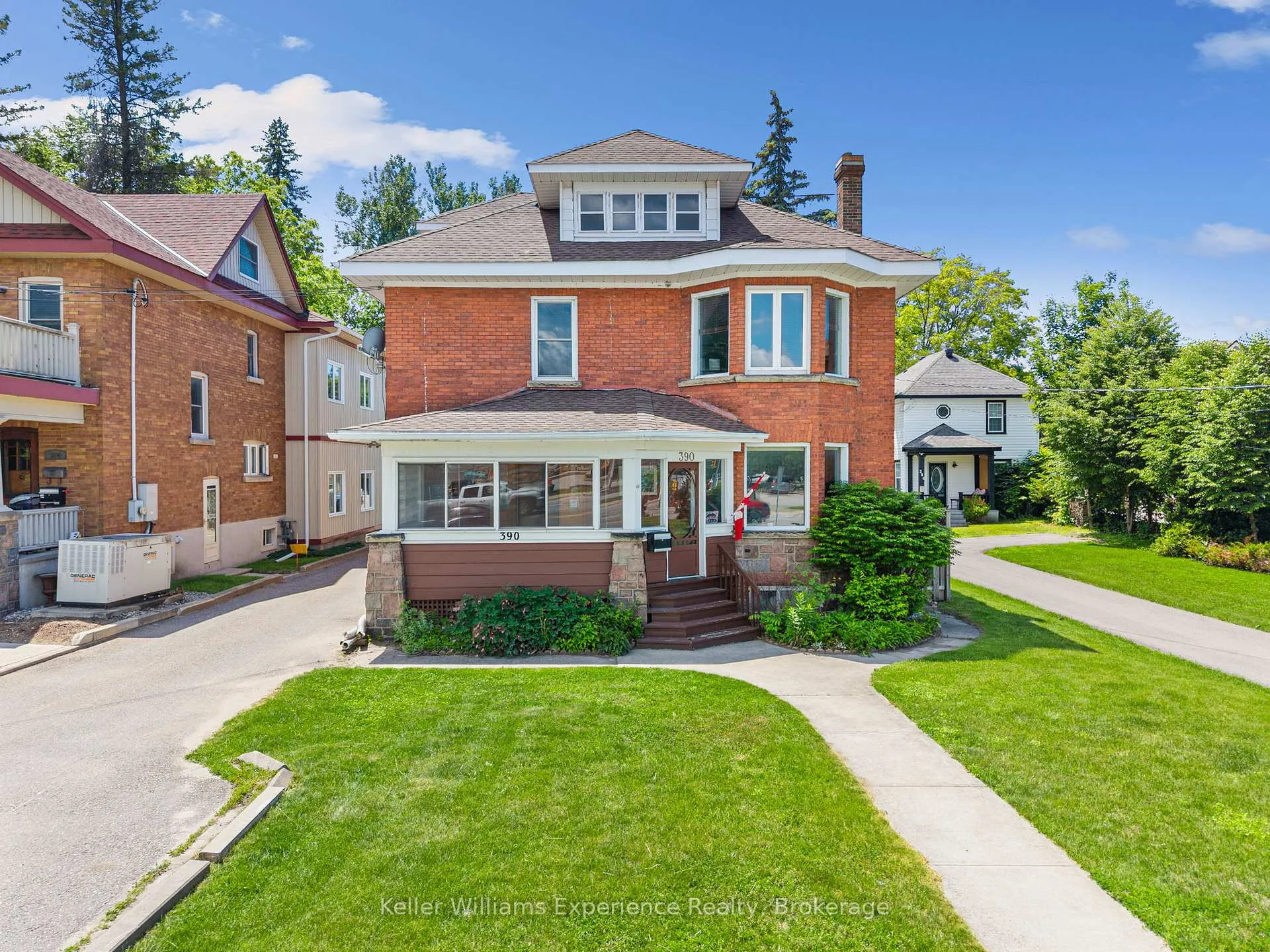 Photo of 390 King Street