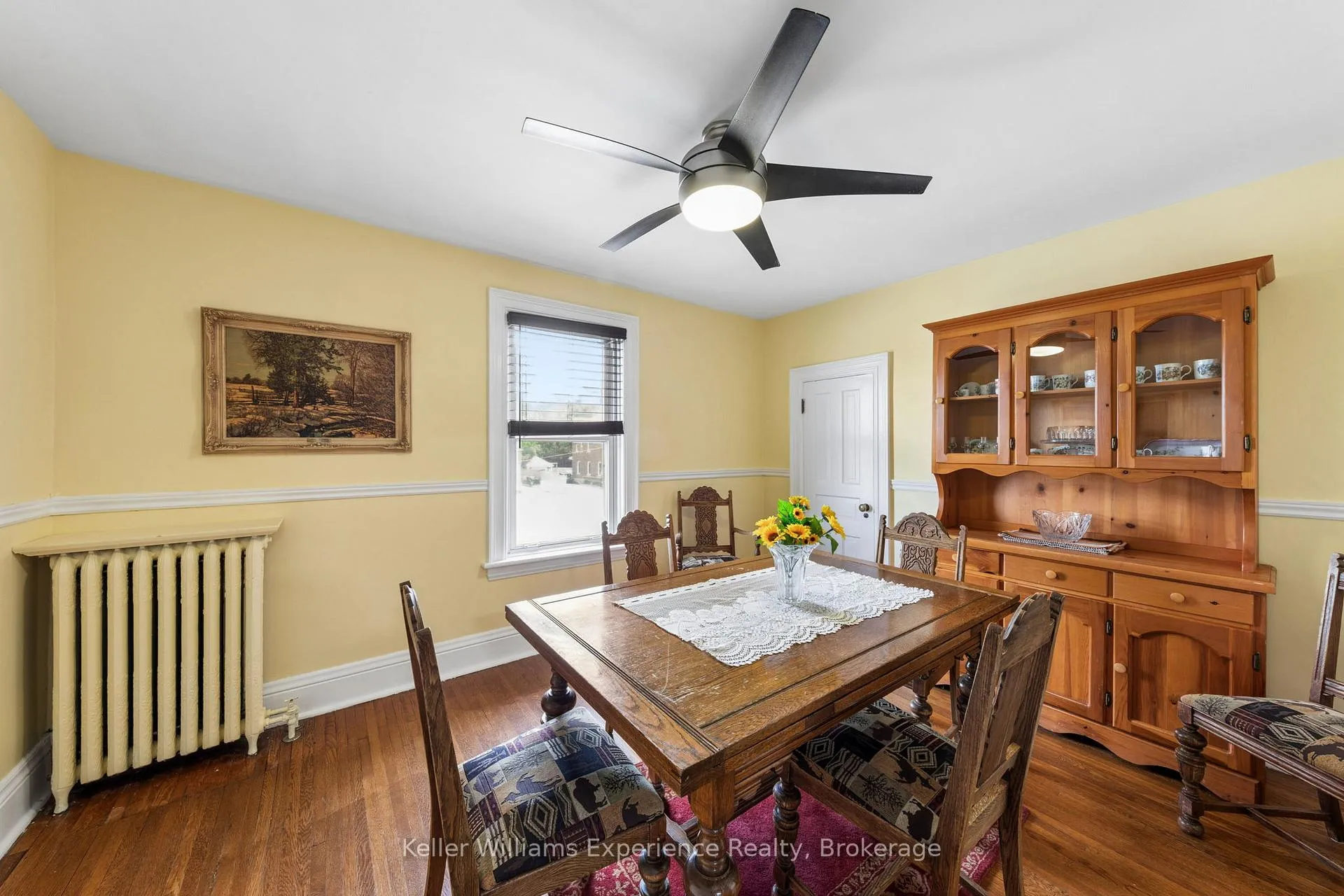 Photo 14 of 390 King Street, Midland — HOMEH