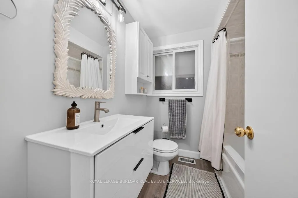 Photo 17 of 2209 Caroline Street, Burlington, Brant — HOMEH