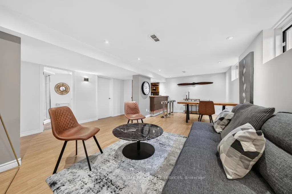 Photo 28 of 2209 Caroline Street, Burlington, Brant — HOMEH