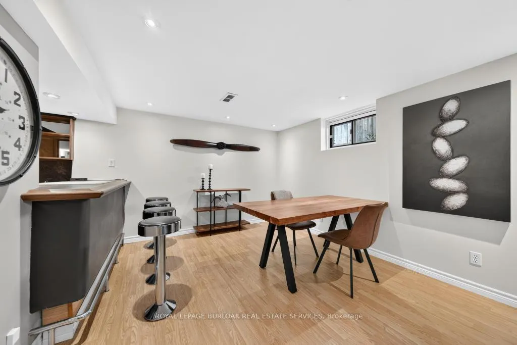 Photo 31 of 2209 Caroline Street, Burlington, Brant — HOMEH