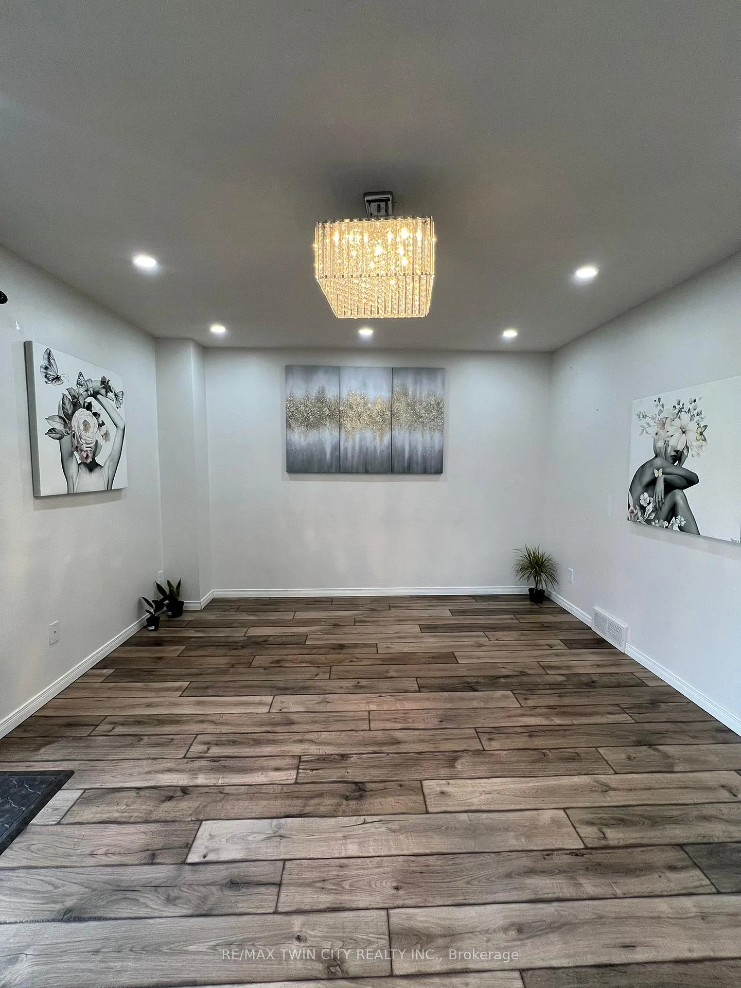 Photo 12 of Unit A5, 211 Veronica Drive, Kitchener, Idlewood — HOMEH