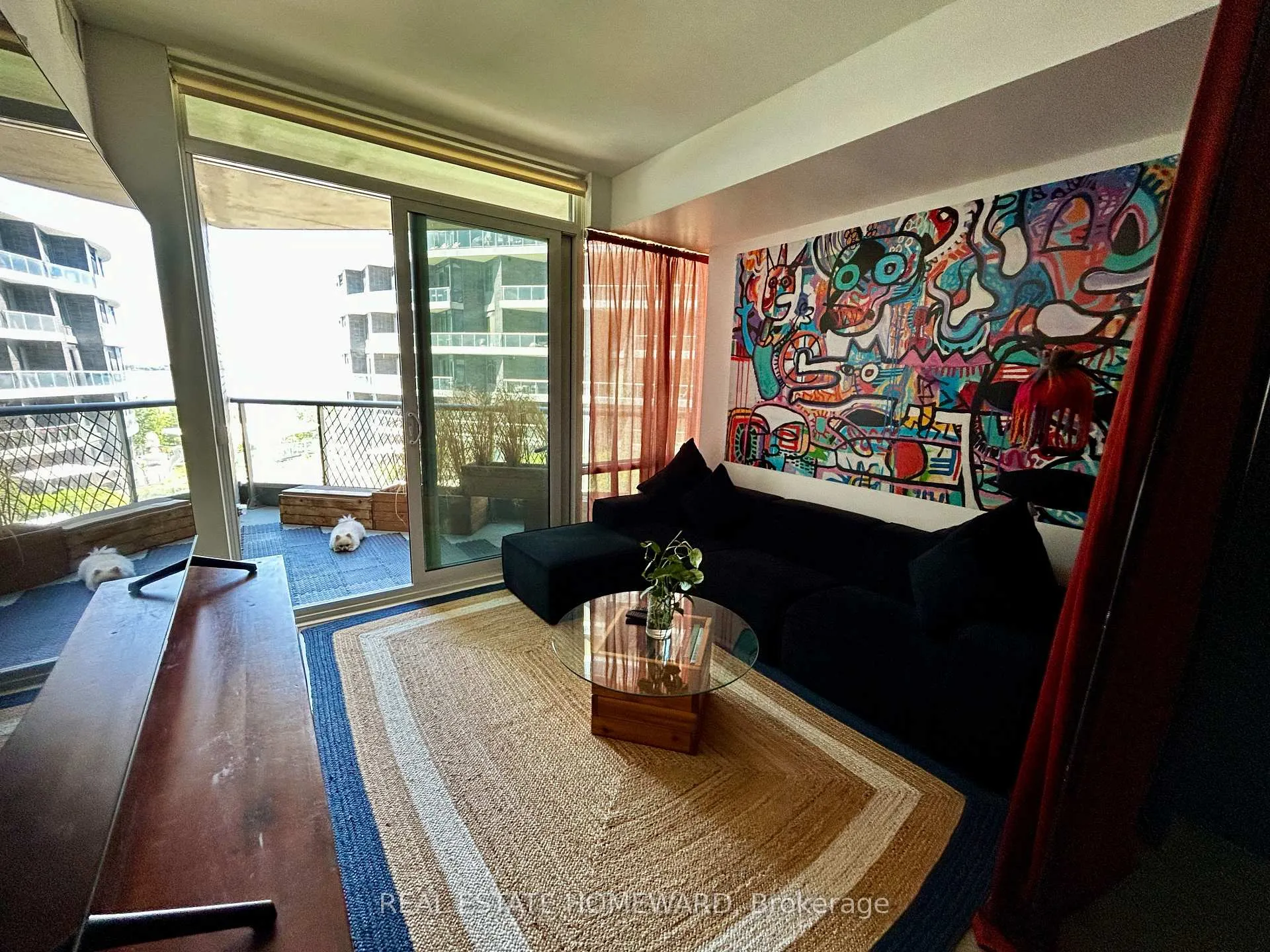 Photo 9 of Unit 413, 1 Edgewater Drive, Toronto, Waterfront Communities — HOMEH
