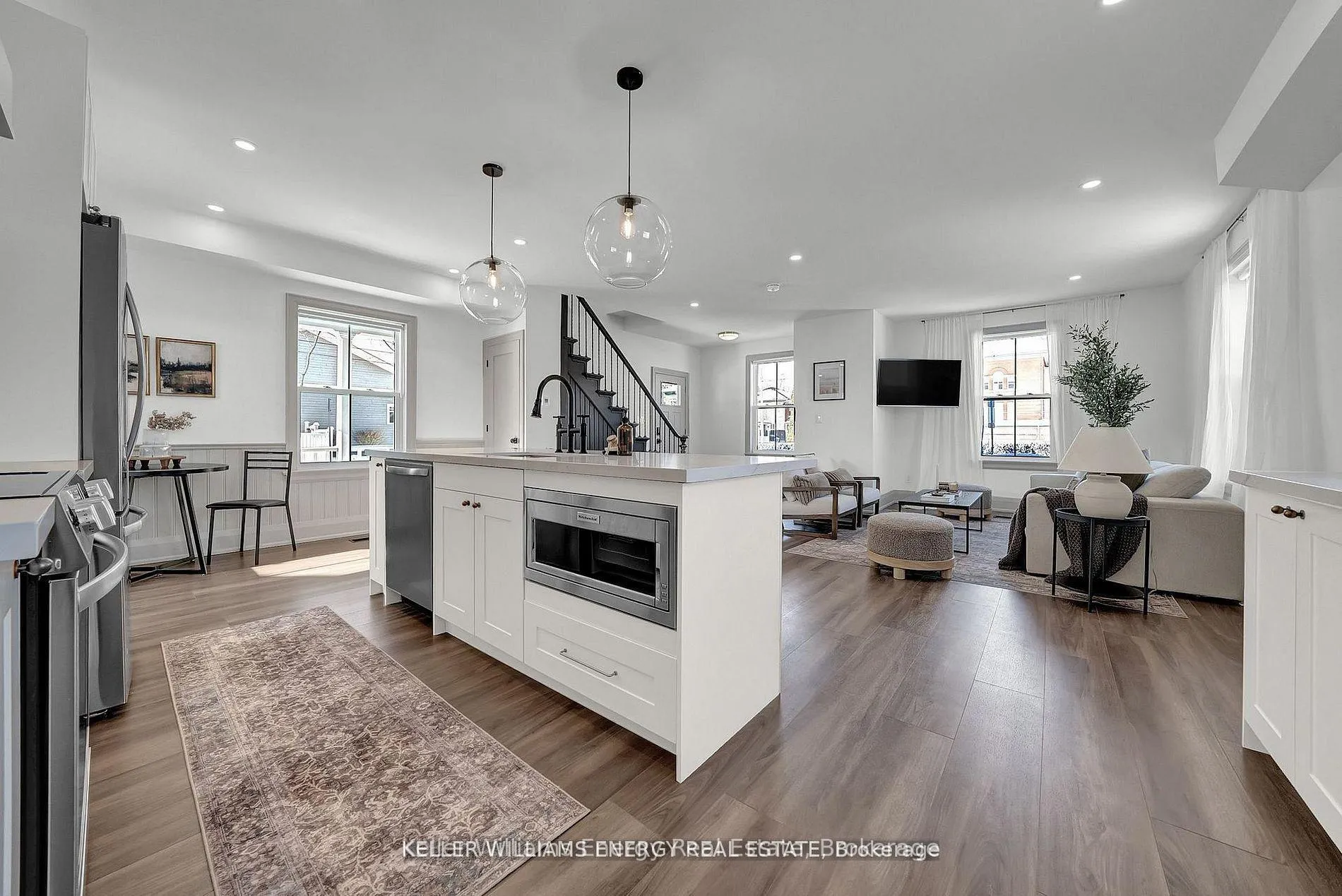 Photo 25 of 186 Durham Street, Cobourg — HOMEH