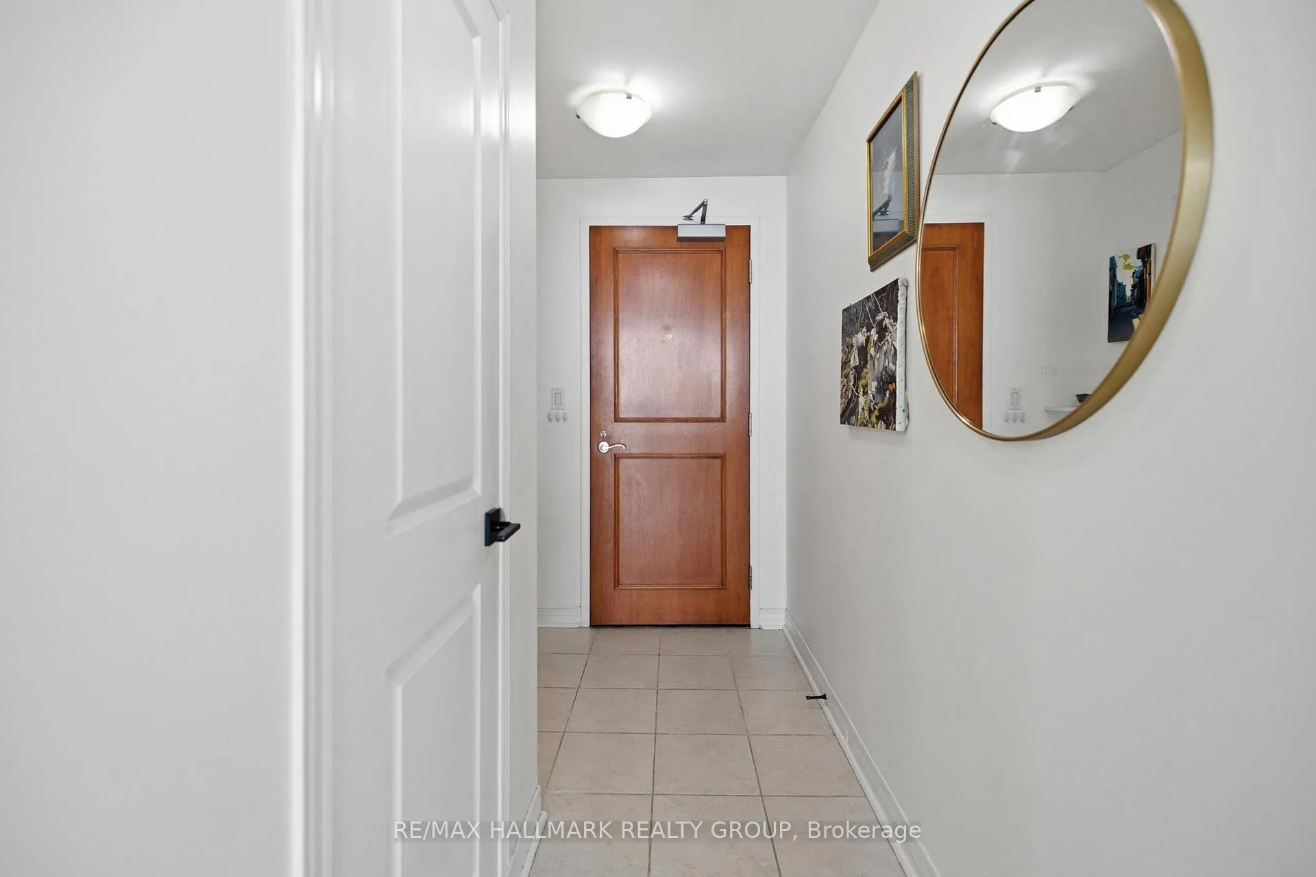 Photo 5 of Unit 2301, 570 Laurier Avenue W, Ottawa, Ottawa Centre — HOMEH