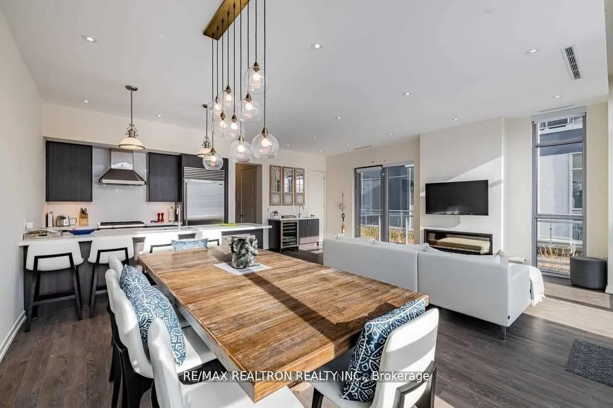 Photo 9 of 3706 Ferretti Court, Innisfil, Rural Innisfil — HOMEH