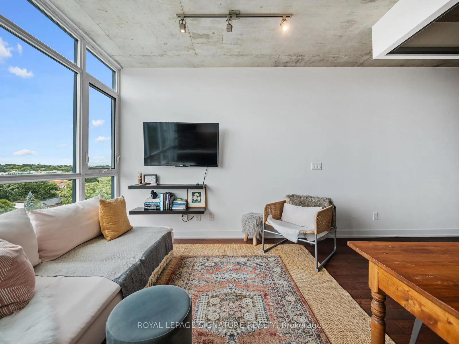 Photo 8 of Unit 1023, 1190 Dundas Street E, Toronto, South Riverdale — HOMEH