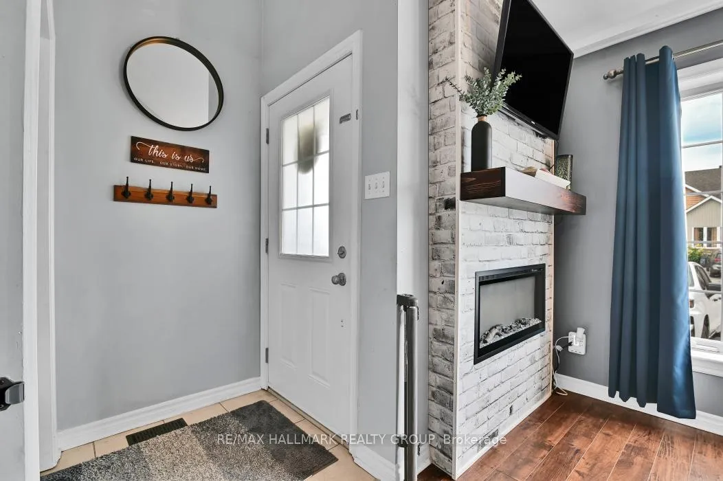Photo 3 of 17 Spicer Street, Carleton Place, Carleton Place — HOMEH