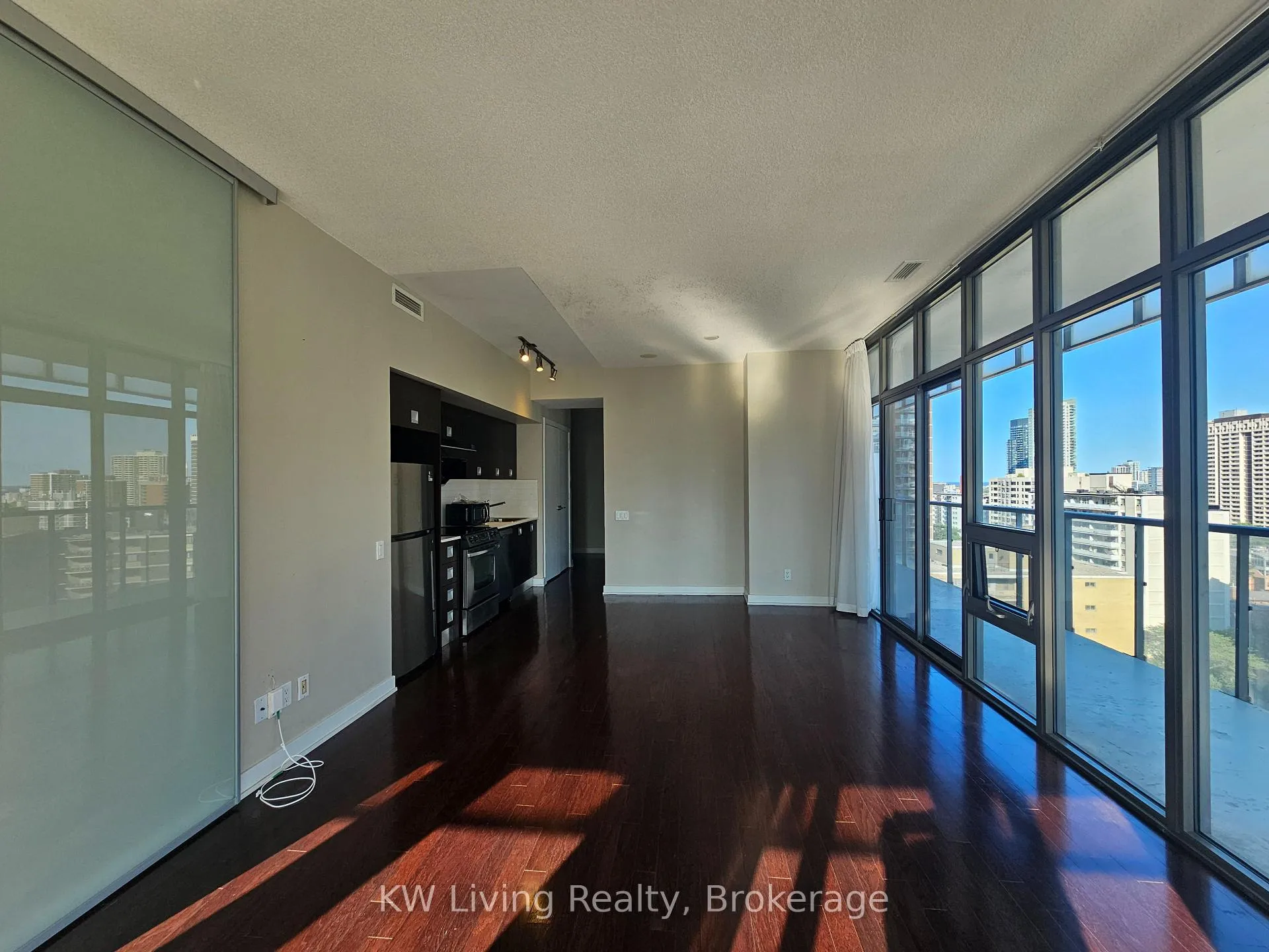 Photo 3 of Unit 1305, 33 Charles Street E, Toronto, Church-Yonge Corridor — HOMEH