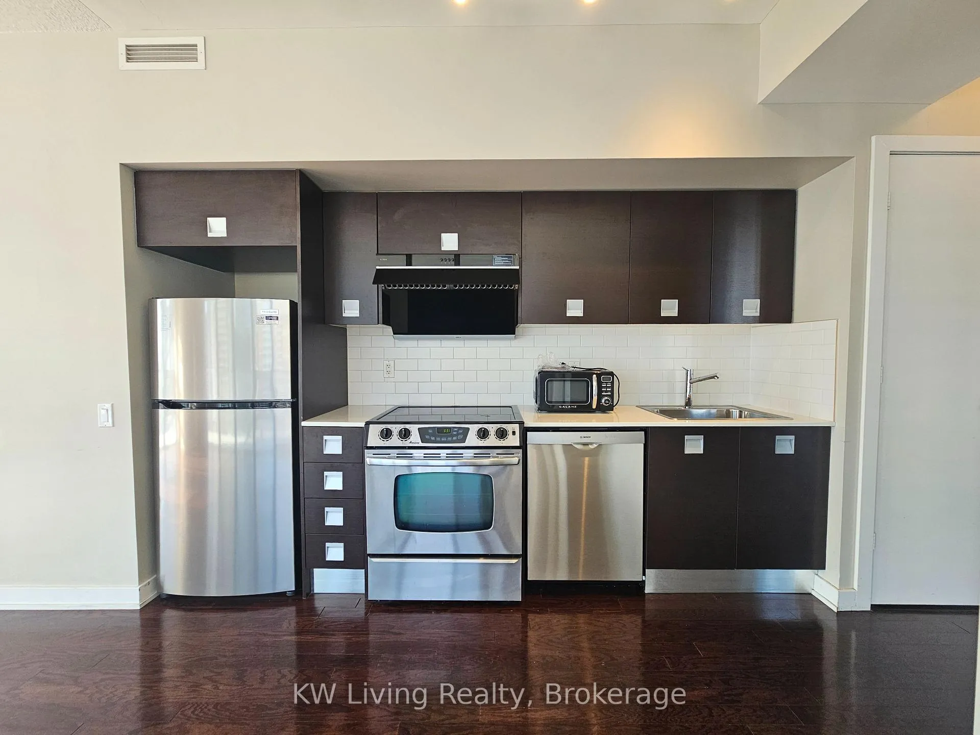 Photo 16 of Unit 1305, 33 Charles Street E, Toronto, Church-Yonge Corridor — HOMEH