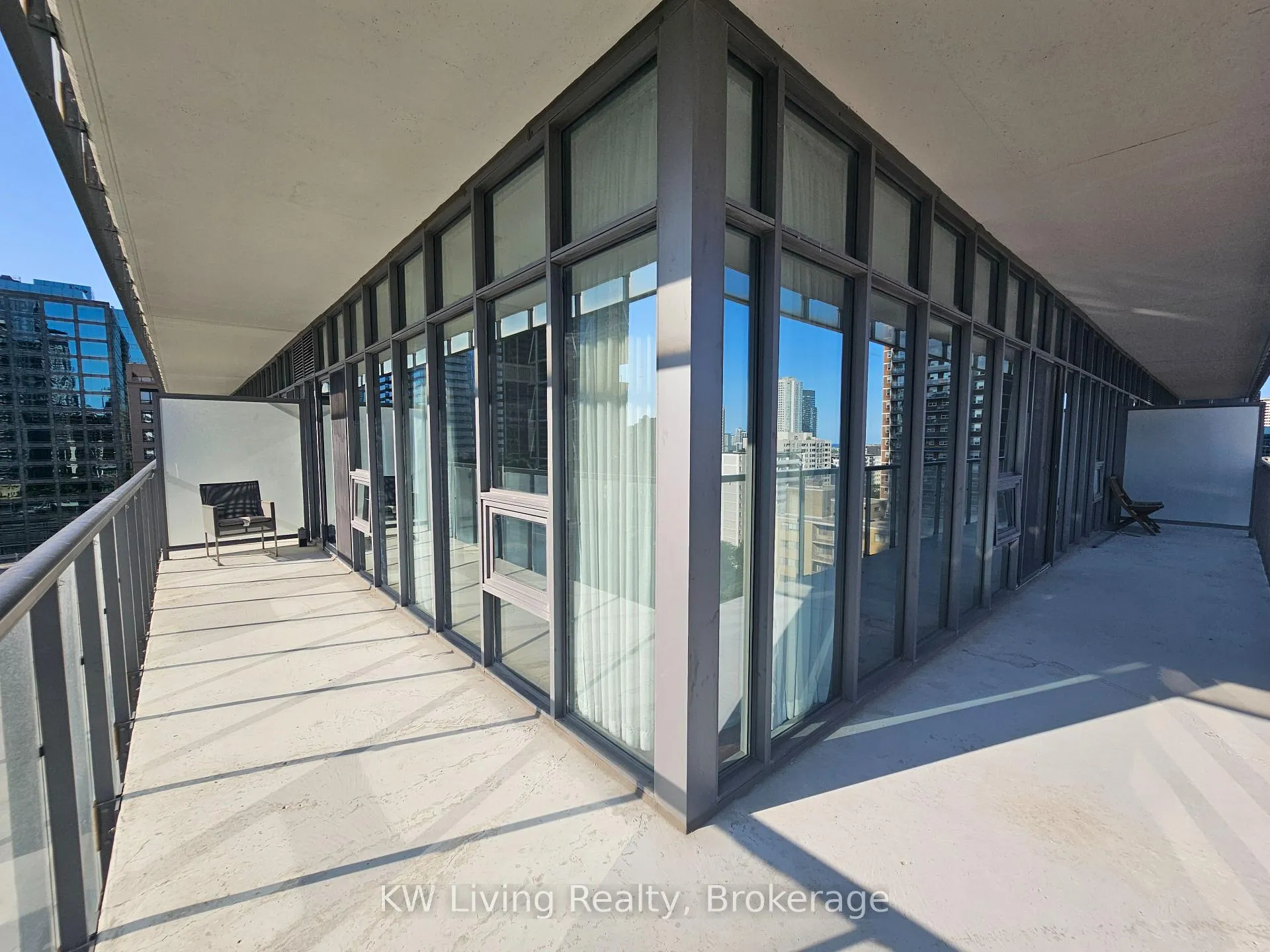Photo 17 of Unit 1305, 33 Charles Street E, Toronto, Church-Yonge Corridor — HOMEH