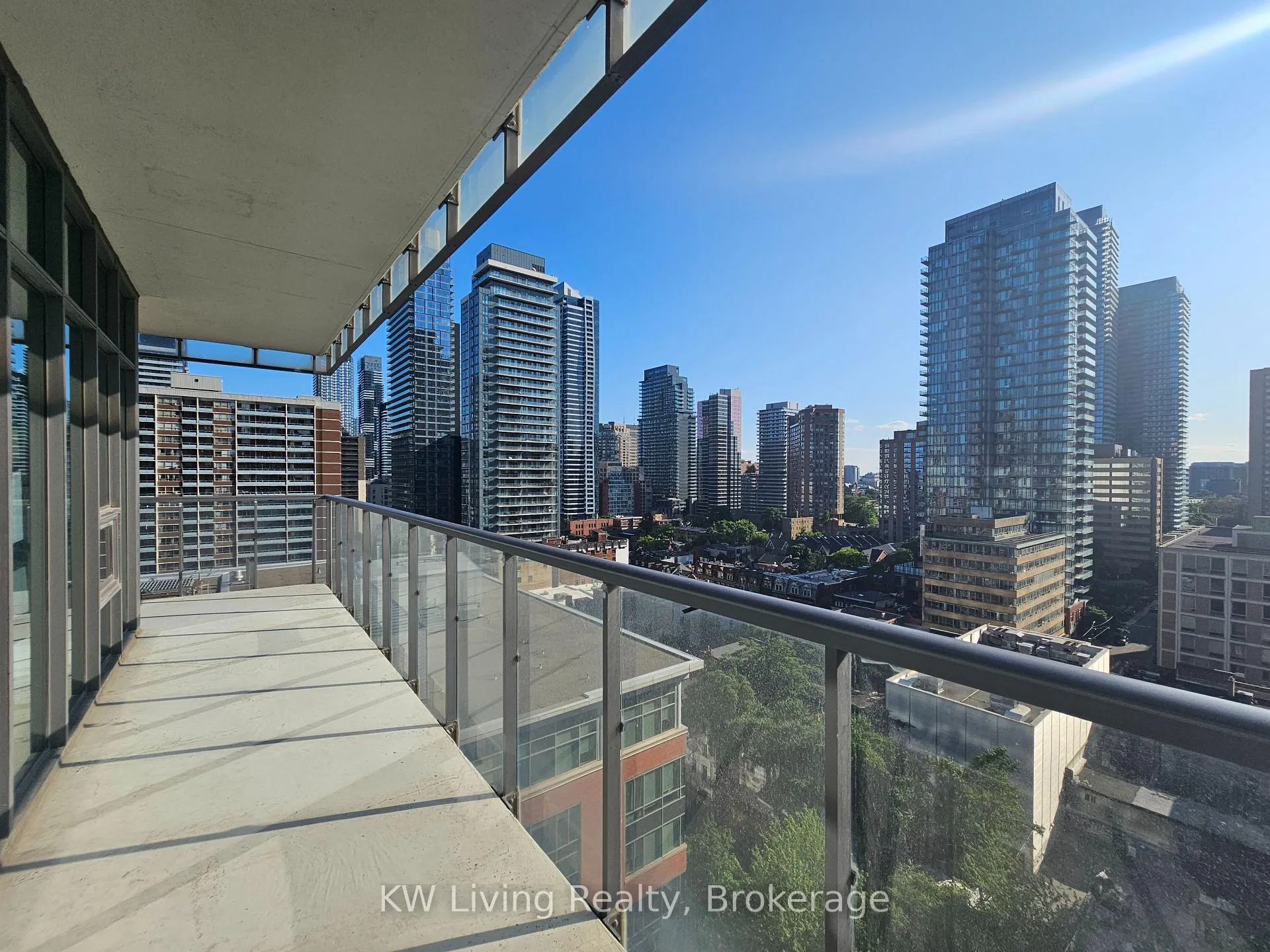 Photo 21 of Unit 1305, 33 Charles Street E, Toronto, Church-Yonge Corridor — HOMEH