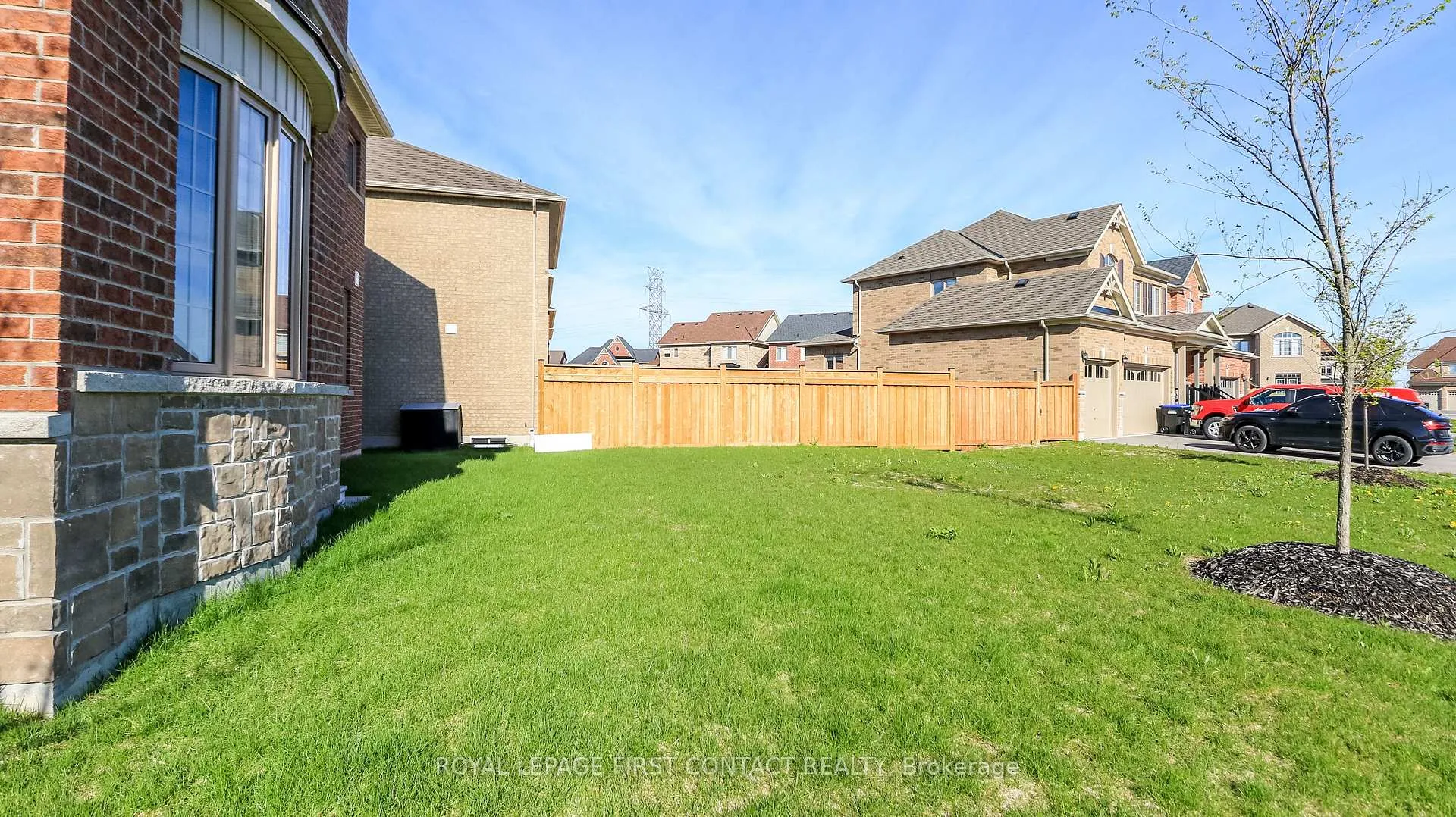 Photo 5 of 58 Sanford Circle, Springwater, Centre Vespra — HOMEH