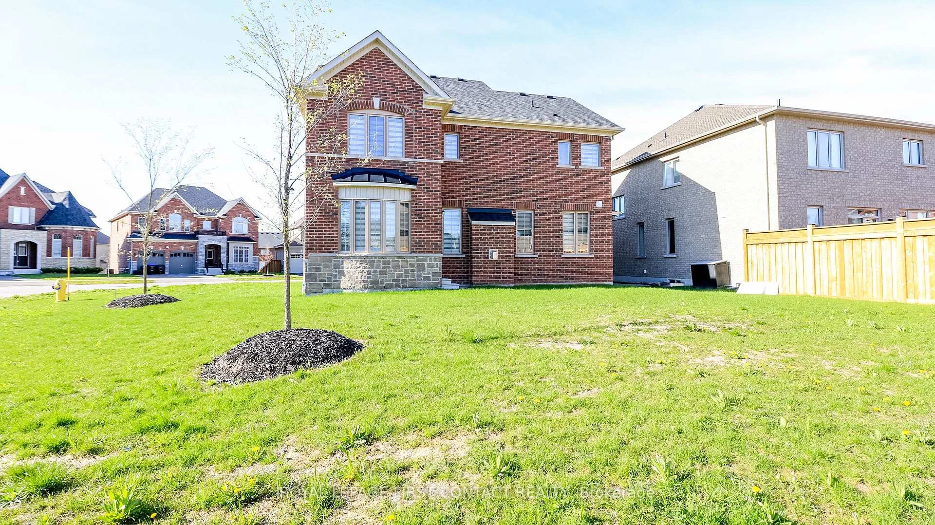 Photo 7 of 58 Sanford Circle, Springwater, Centre Vespra — HOMEH