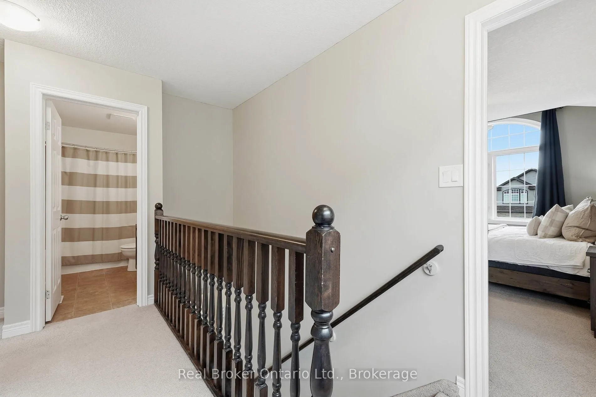 Photo 21 of 1381 Old Zeller Drive, Kitchener — HOMEH
