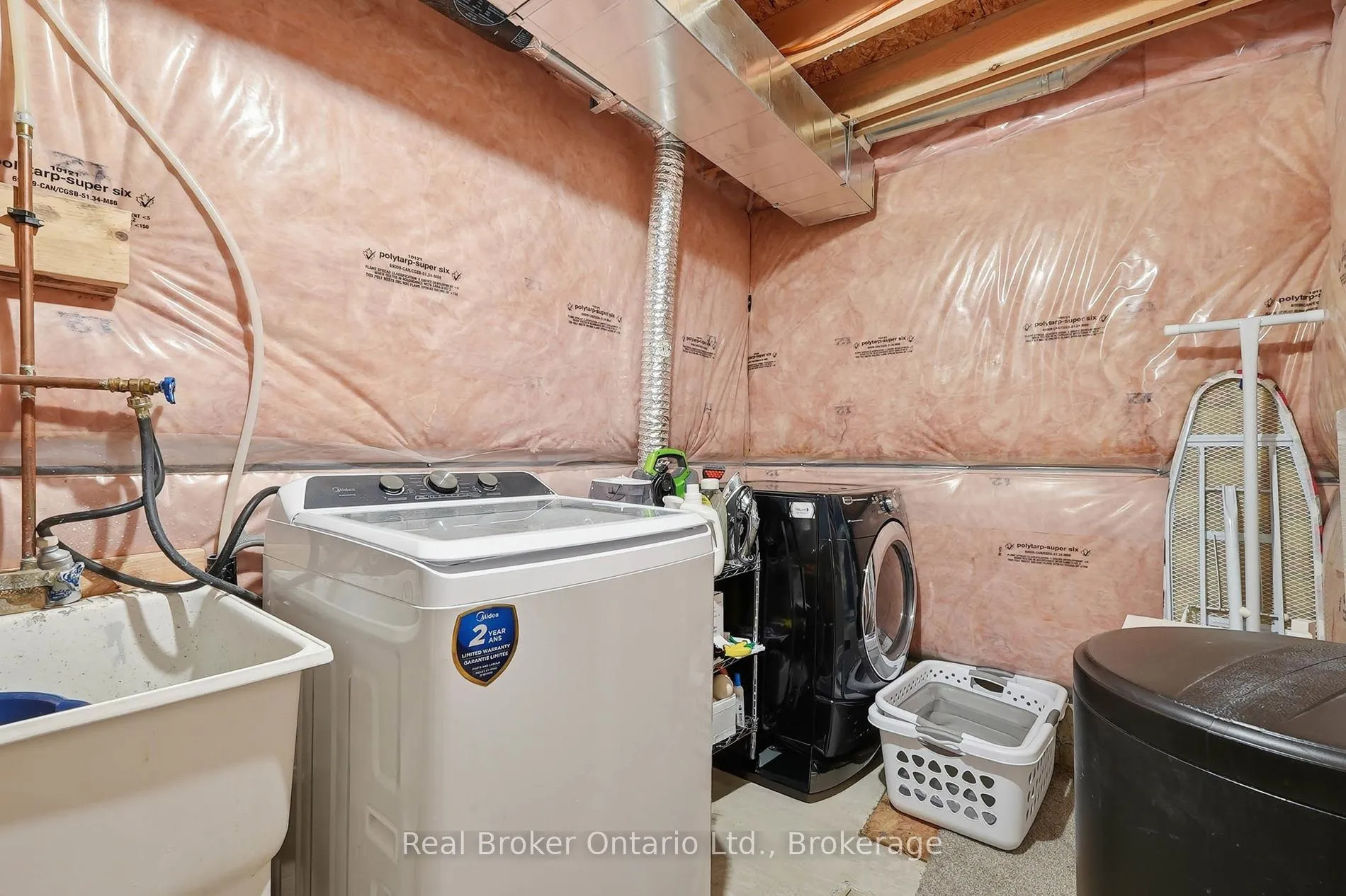 Photo 36 of 1381 Old Zeller Drive, Kitchener — HOMEH