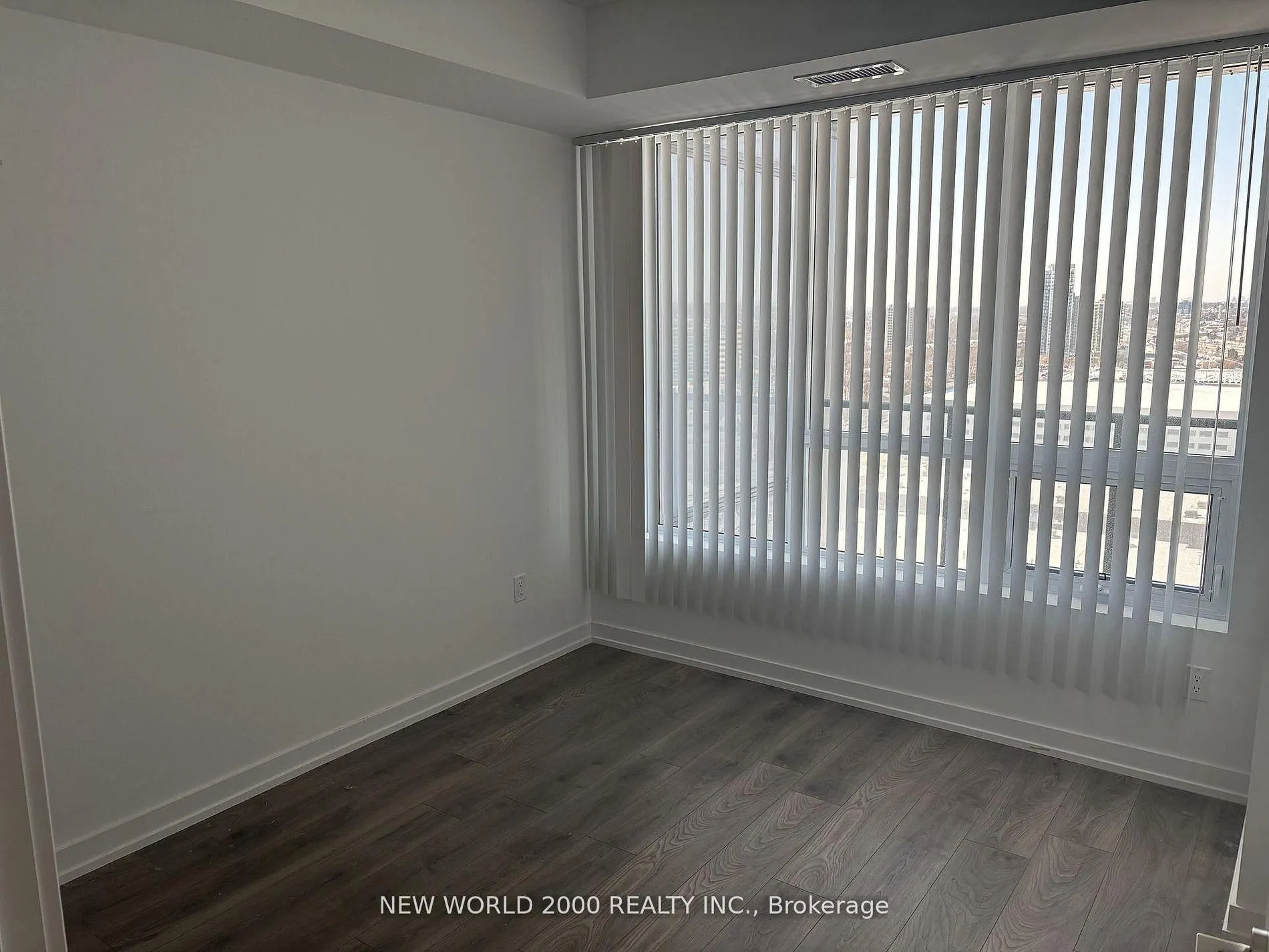 Photo 4 of Unit 1711, 1435 celebration Drive, Pickering, Bay Ridges — HOMEH
