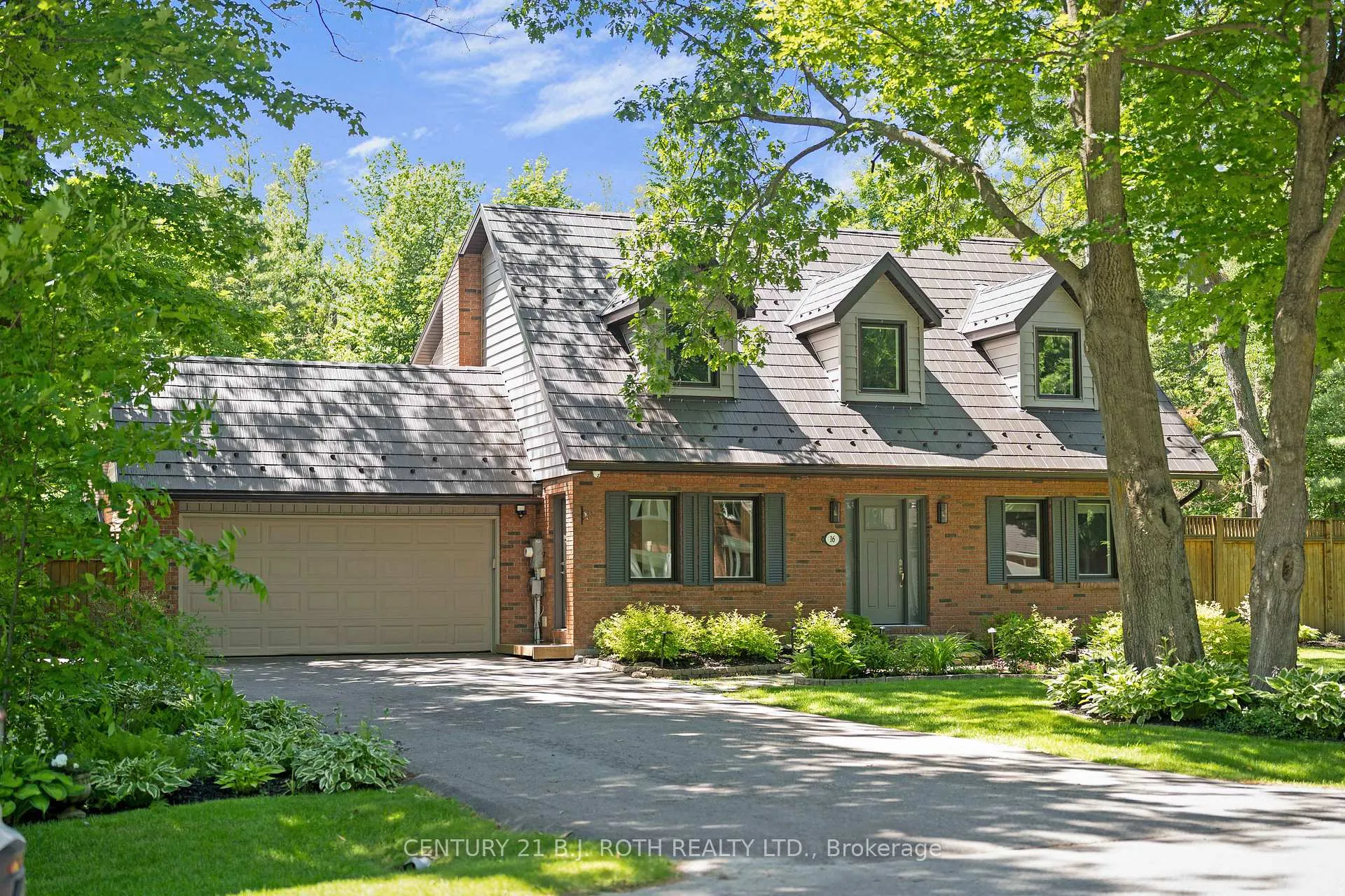 Photo 1 of 16 Spence Avenue, Springwater, Midhurst — HOMEH