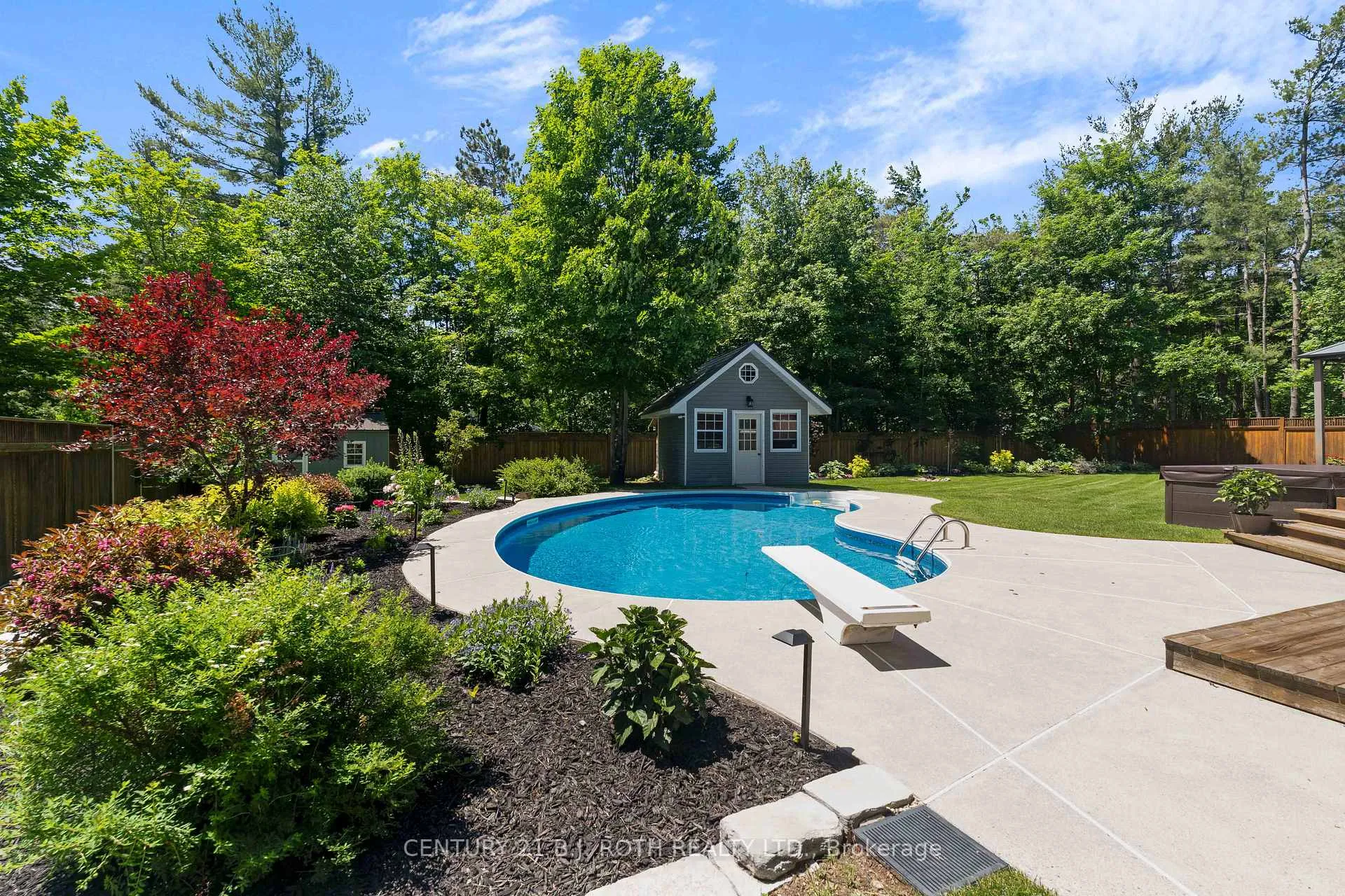 Photo 3 of 16 Spence Avenue, Springwater, Midhurst — HOMEH