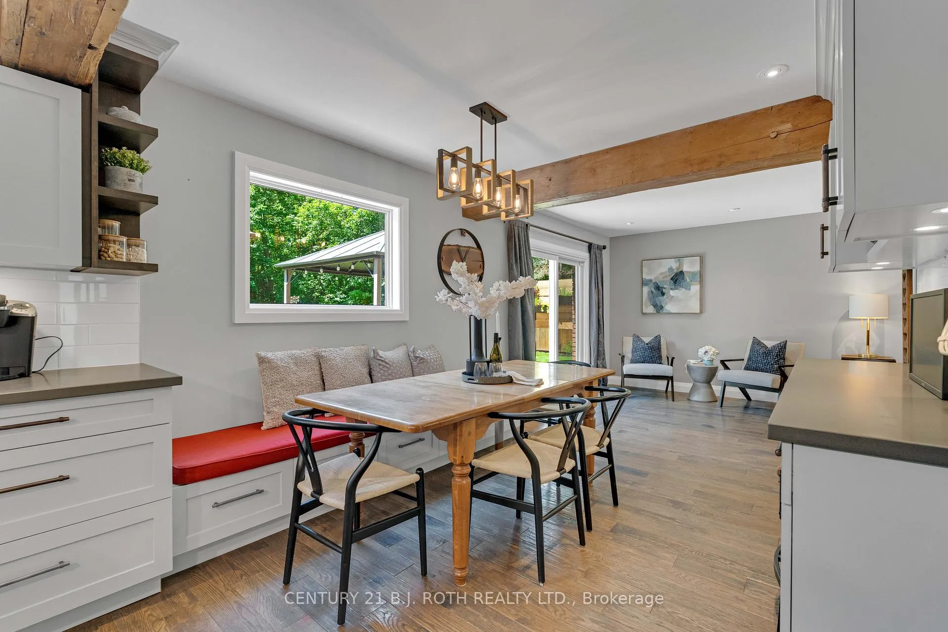 Photo 11 of 16 Spence Avenue, Springwater, Midhurst — HOMEH