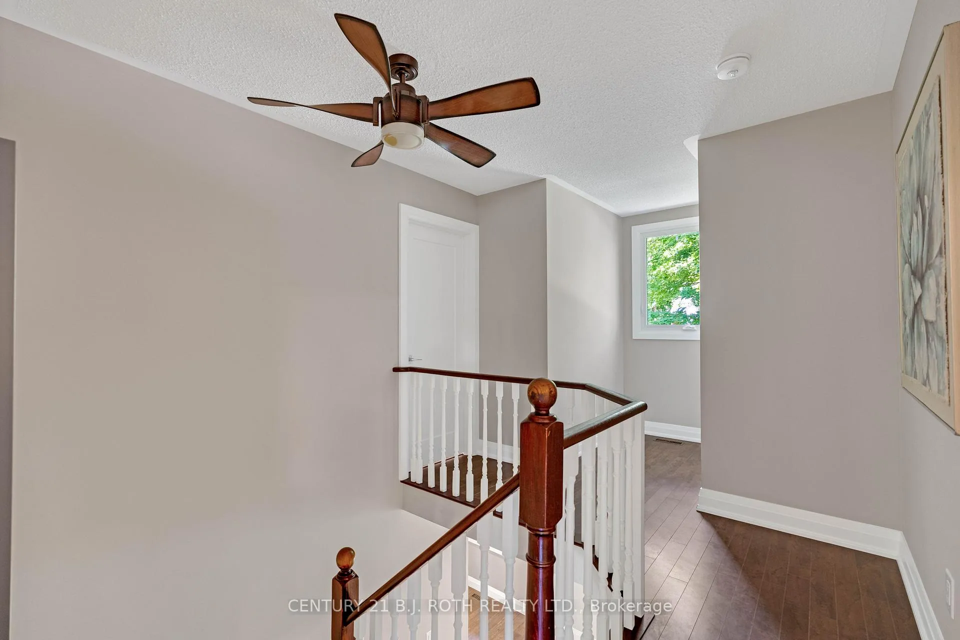 Photo 18 of 16 Spence Avenue, Springwater, Midhurst — HOMEH