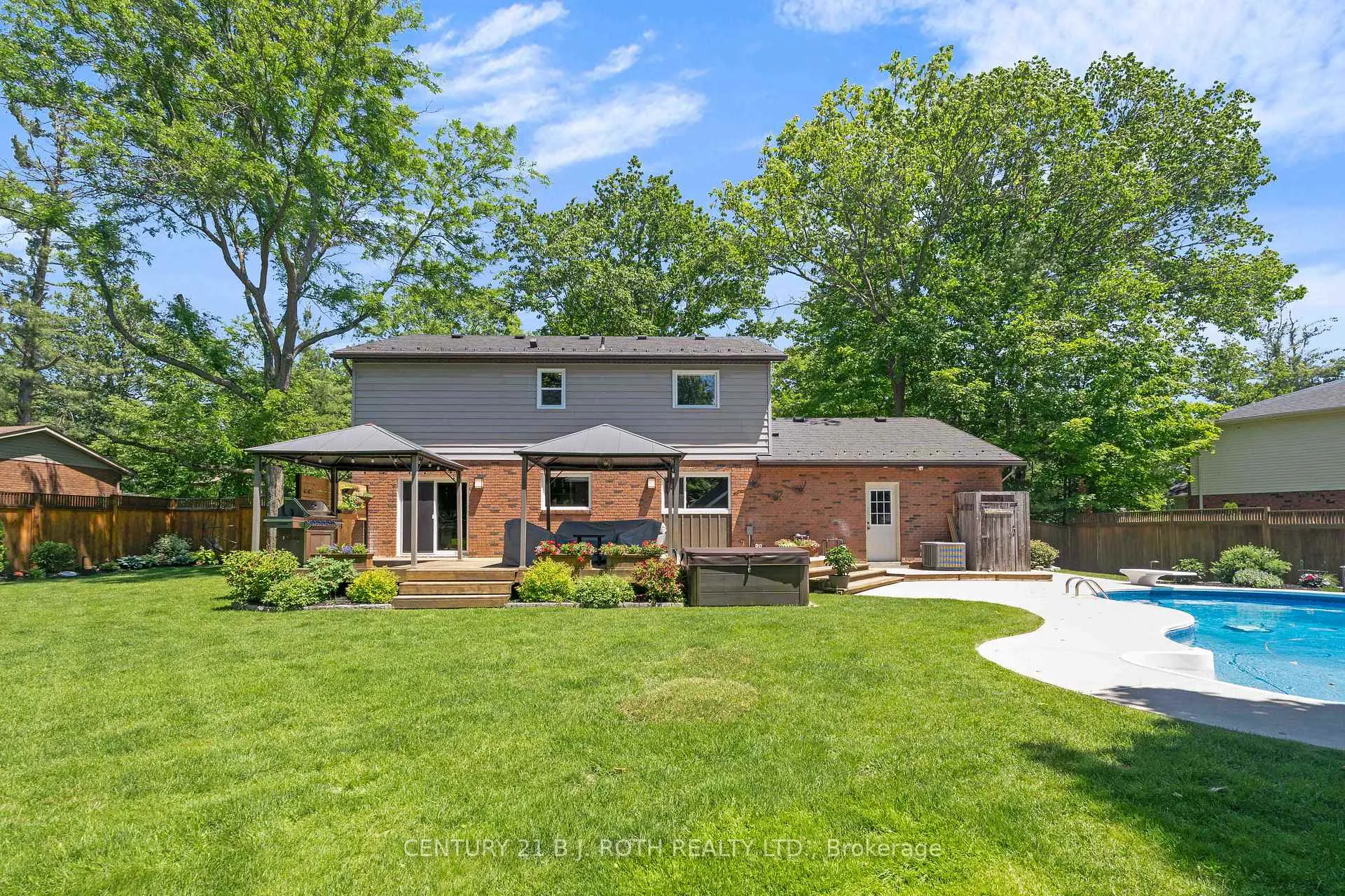 Photo 38 of 16 Spence Avenue, Springwater, Midhurst — HOMEH