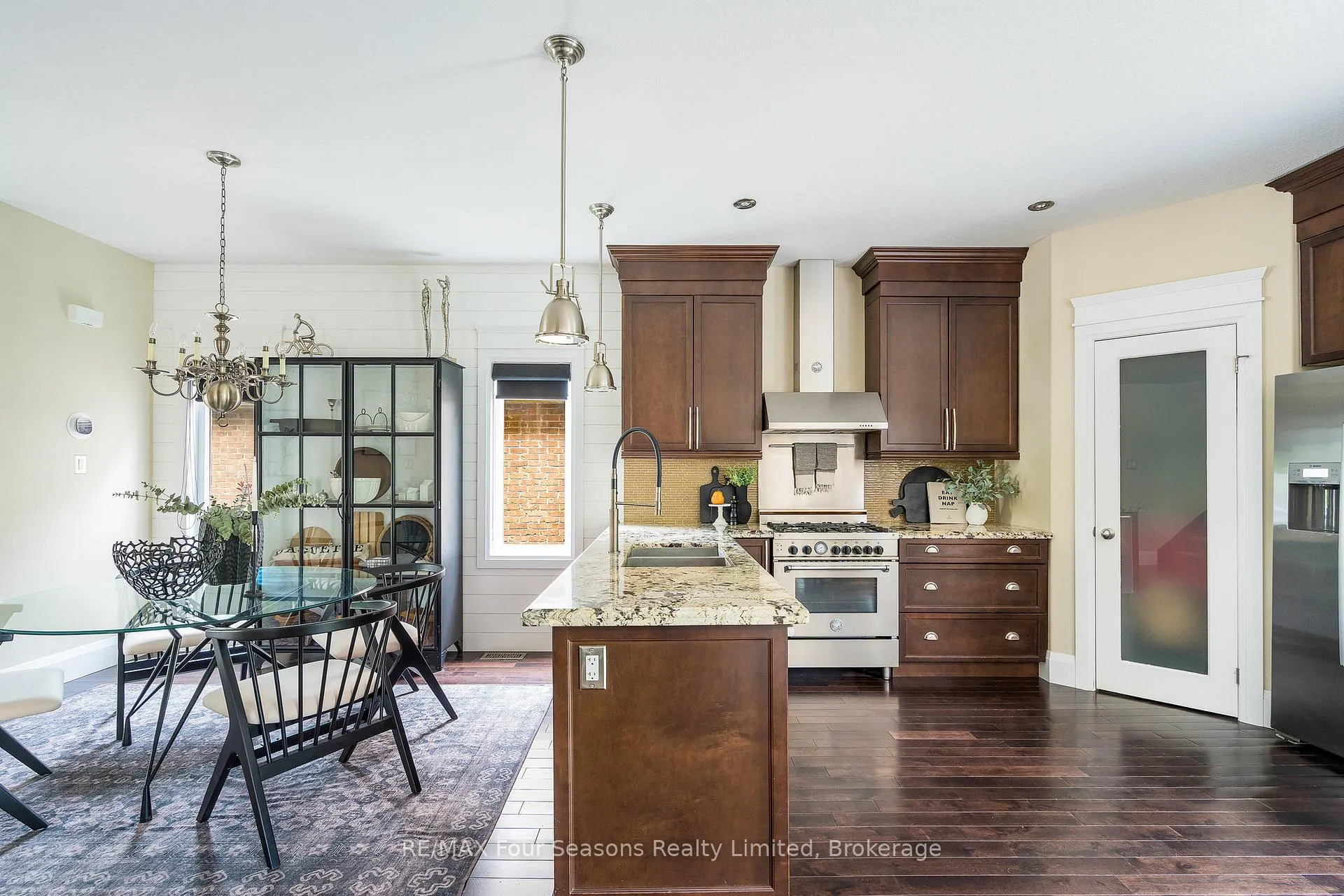 Photo 13 of 37 Chamberlain Crescent, Collingwood — HOMEH
