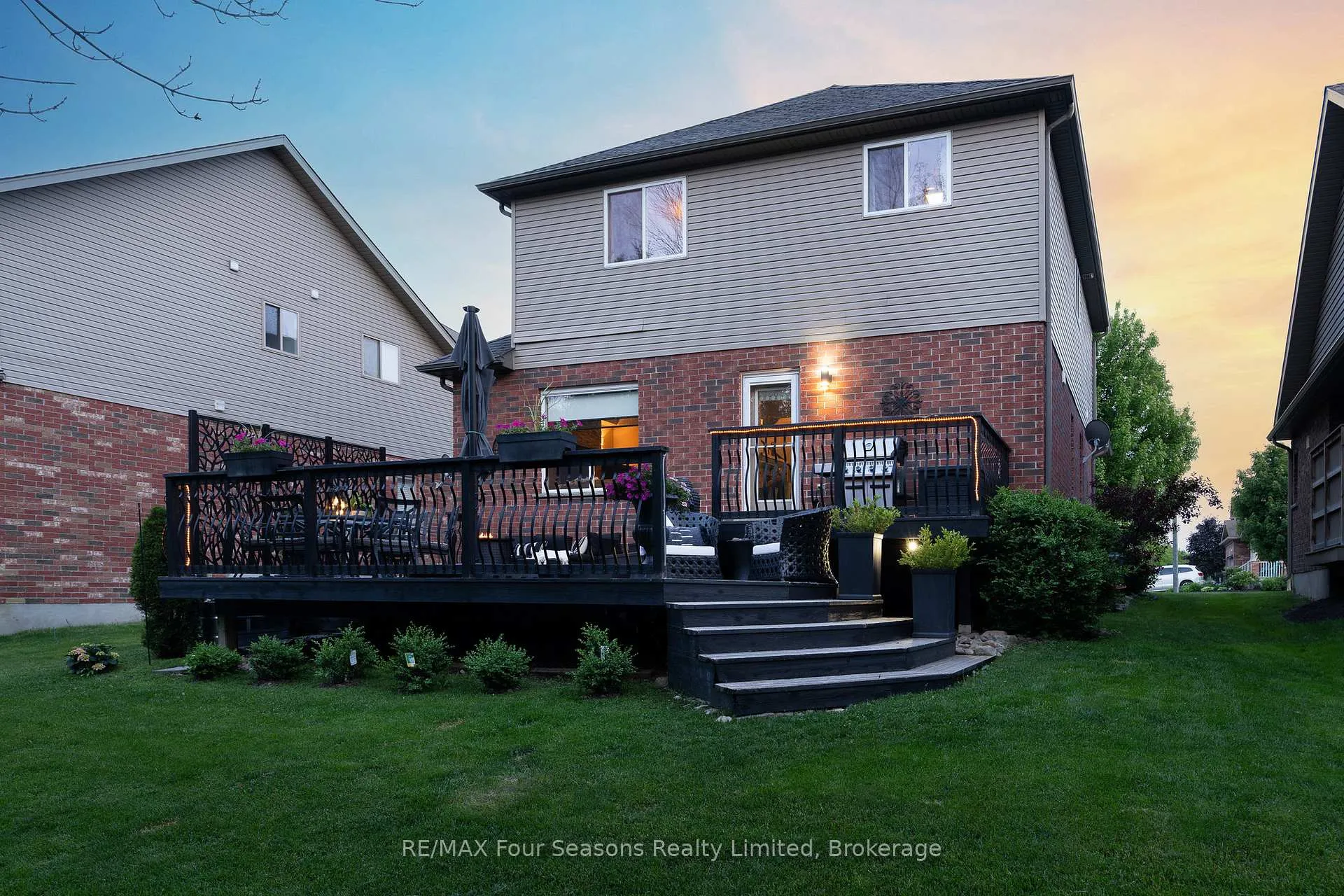 Photo 32 of 37 Chamberlain Crescent, Collingwood — HOMEH