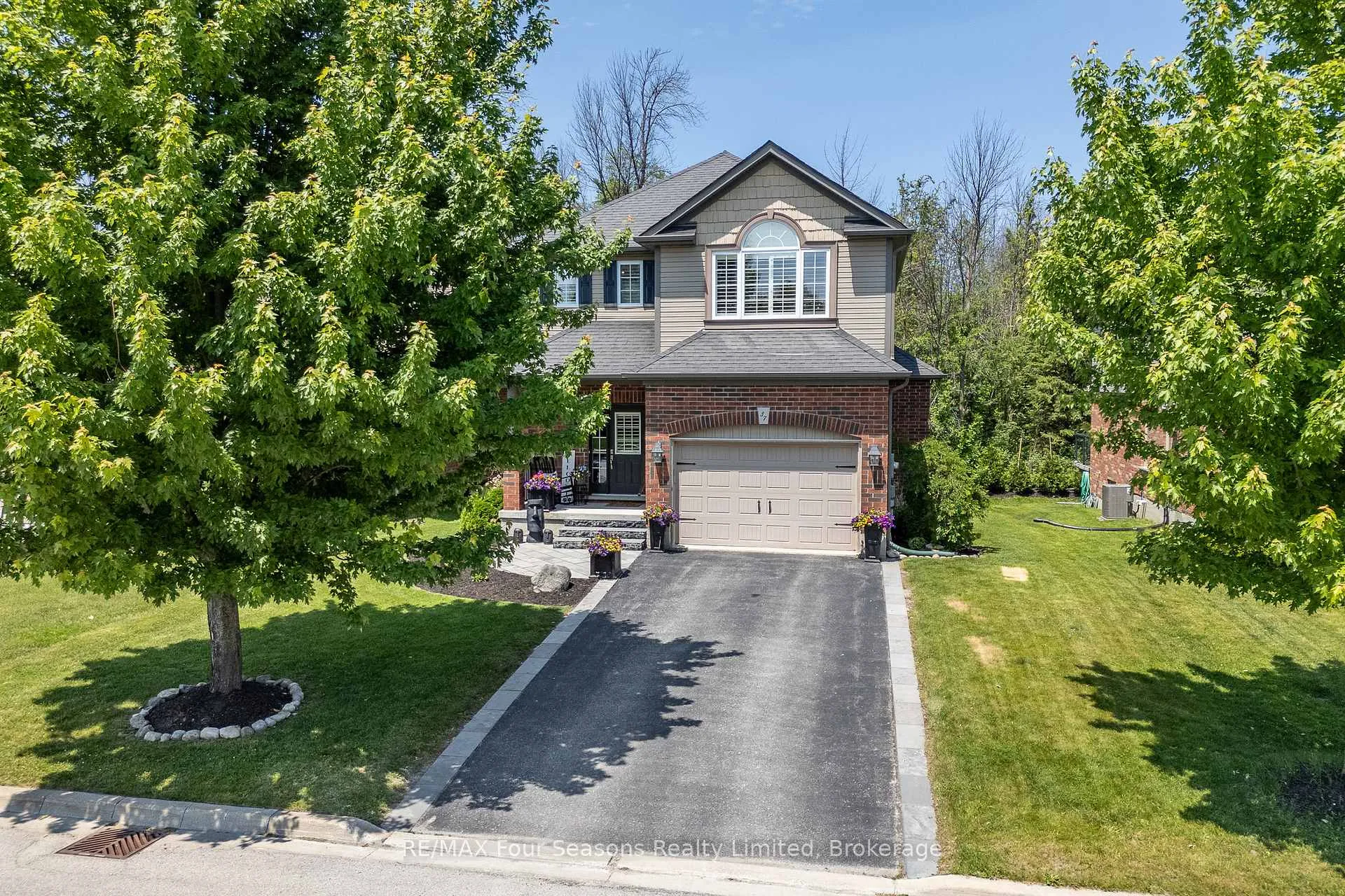 Photo 39 of 37 Chamberlain Crescent, Collingwood — HOMEH