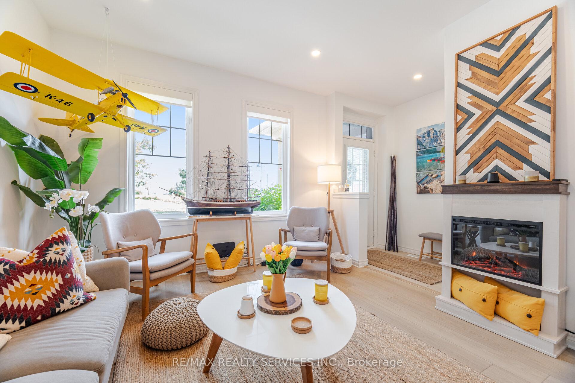 Photo 6 of 314 Brookhill Boulevard, Clarington, Bowmanville — HOMEH