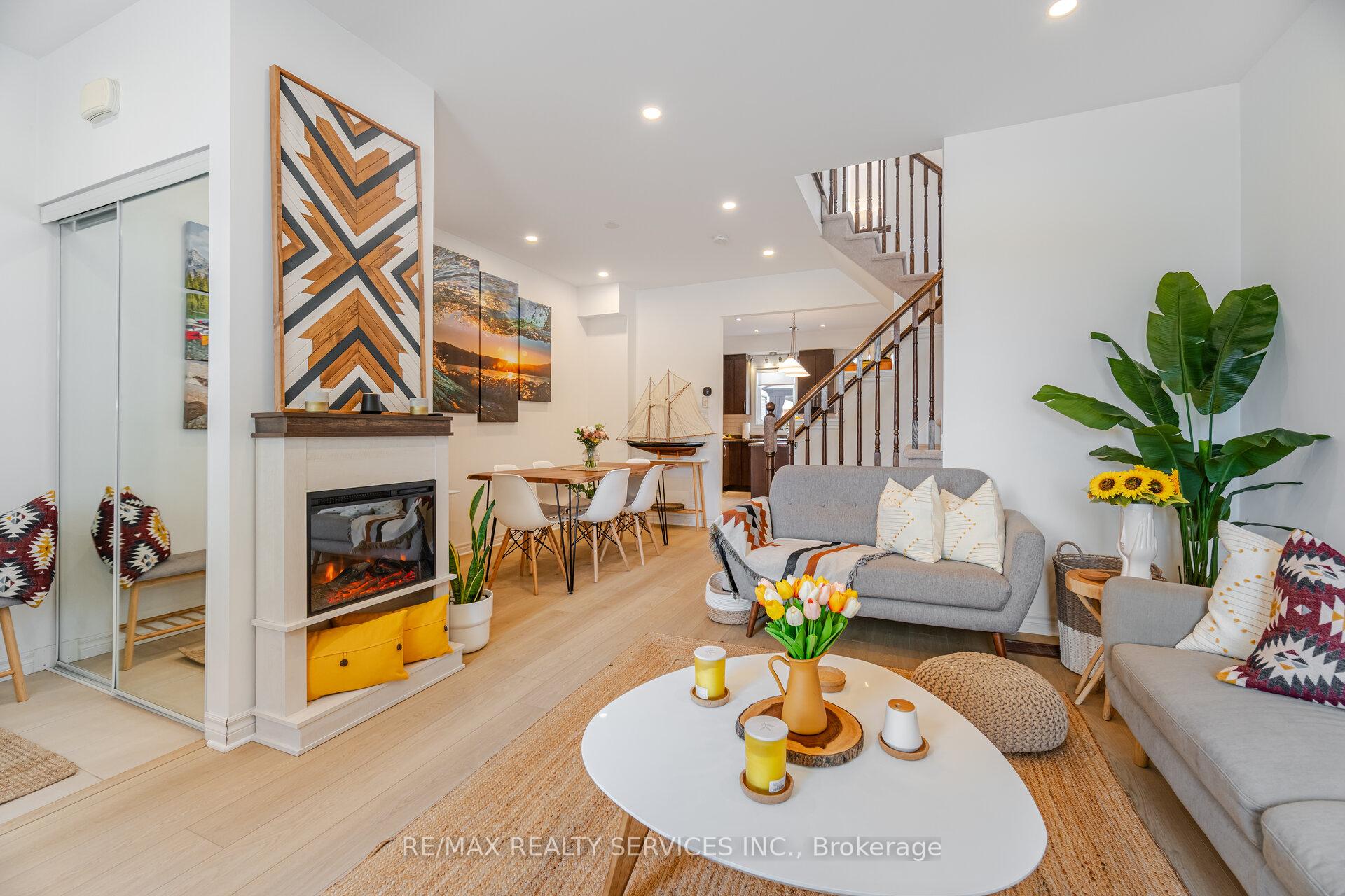 Photo 9 of 314 Brookhill Boulevard, Clarington, Bowmanville — HOMEH
