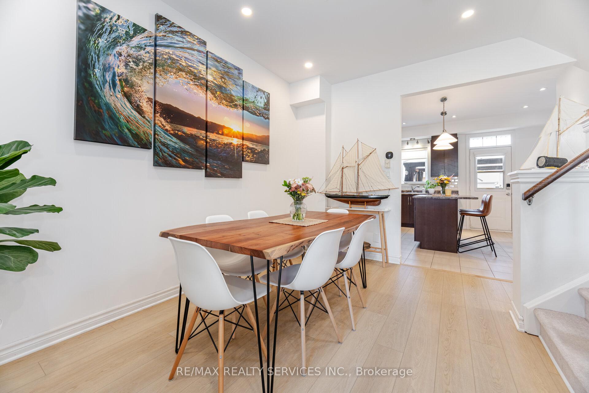 Photo 12 of 314 Brookhill Boulevard, Clarington, Bowmanville — HOMEH