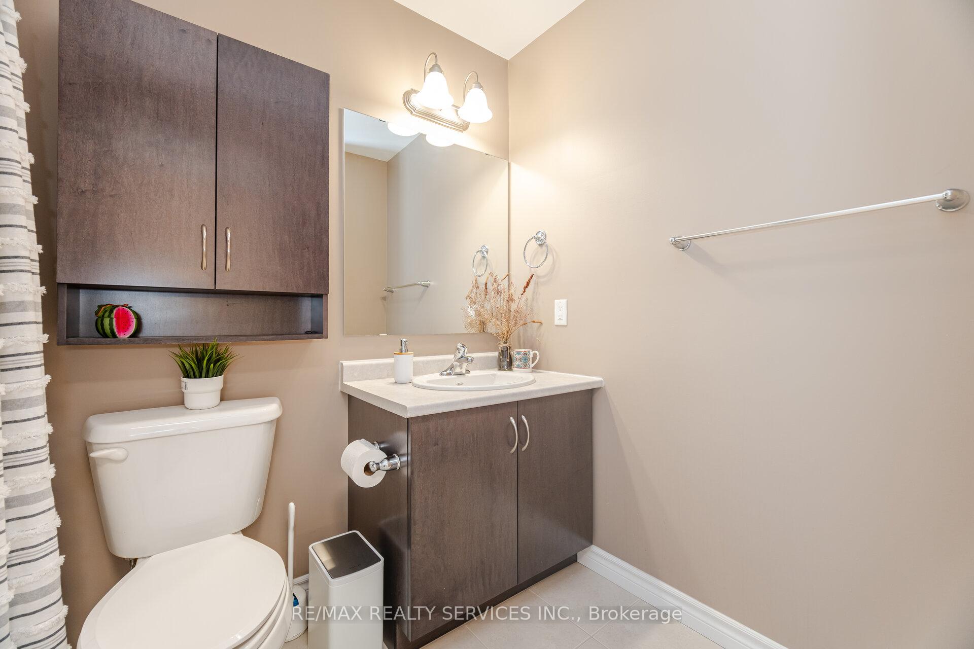 Photo 32 of 314 Brookhill Boulevard, Clarington, Bowmanville — HOMEH