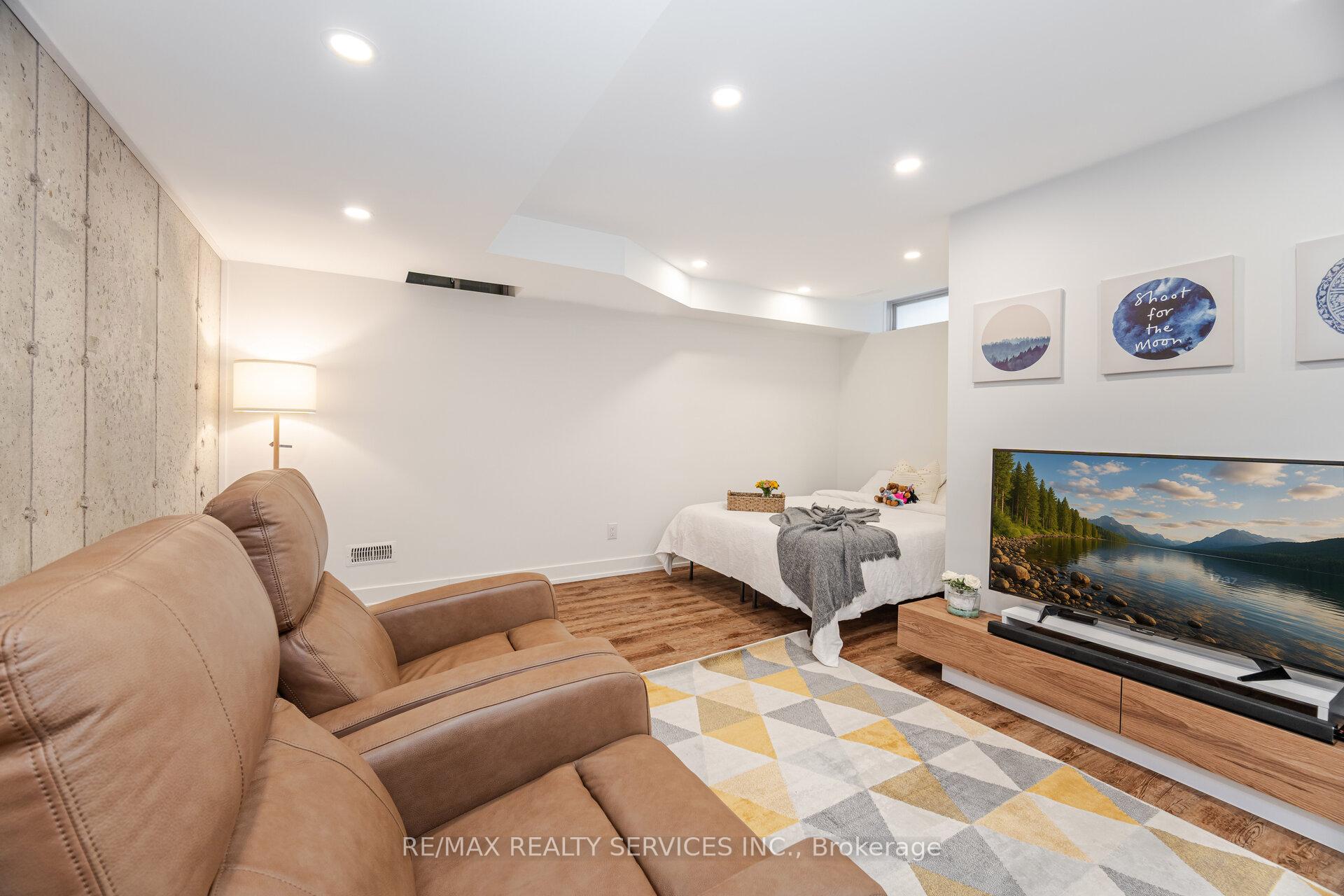 Photo 38 of 314 Brookhill Boulevard, Clarington, Bowmanville — HOMEH