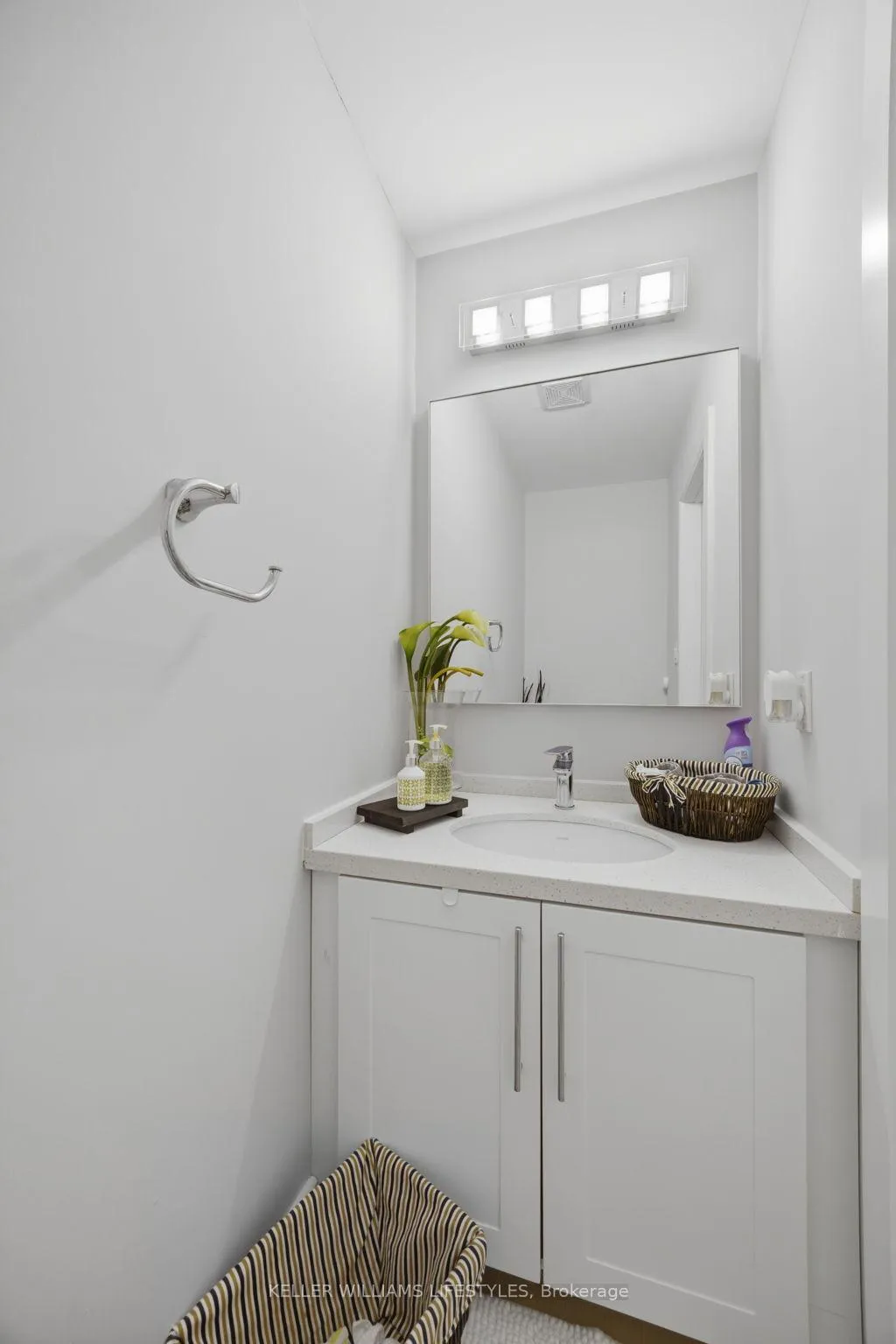 Photo 26 of 1615 Sandridge Lane, London, North D — HOMEH