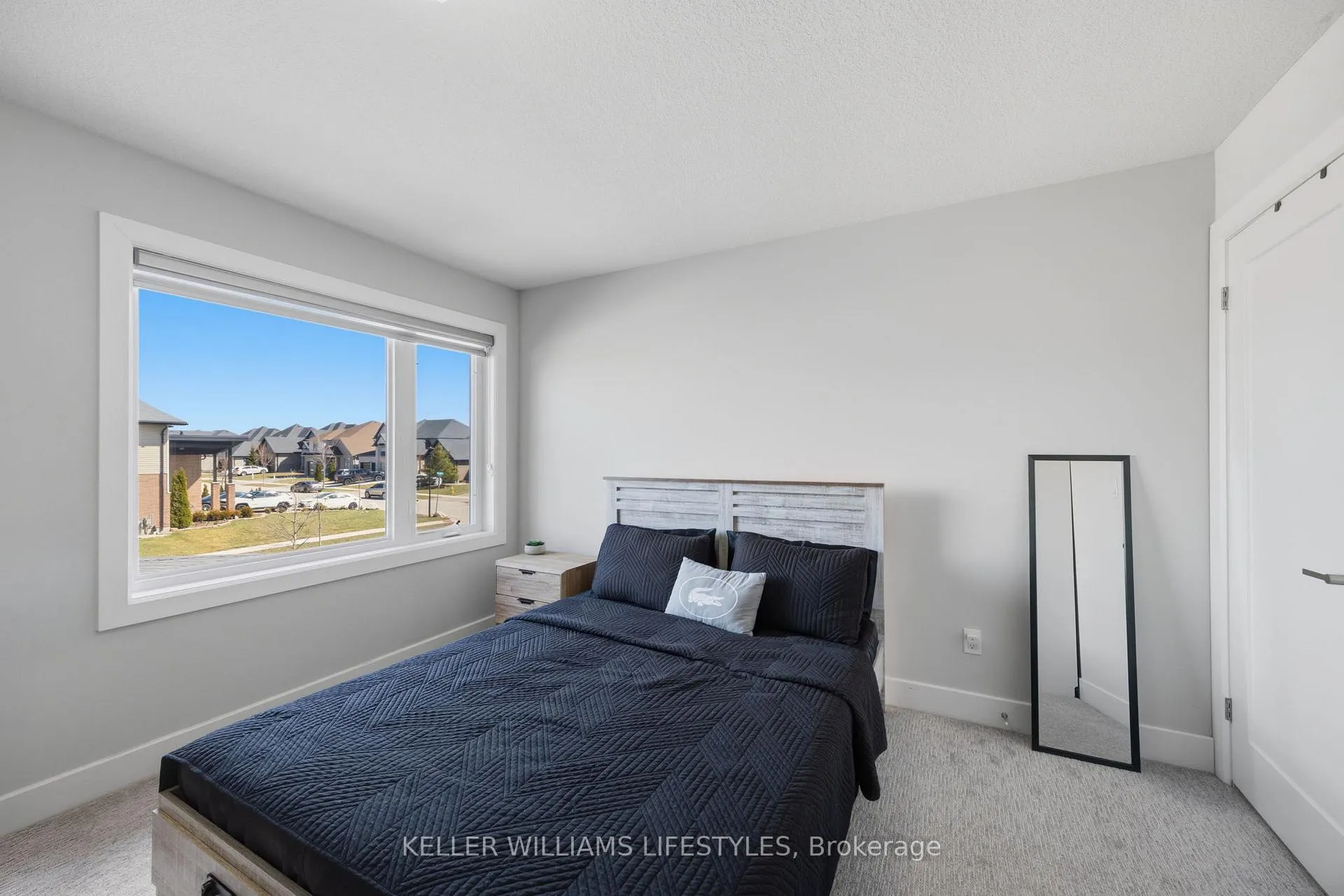 Photo 38 of 1615 Sandridge Lane, London, North D — HOMEH