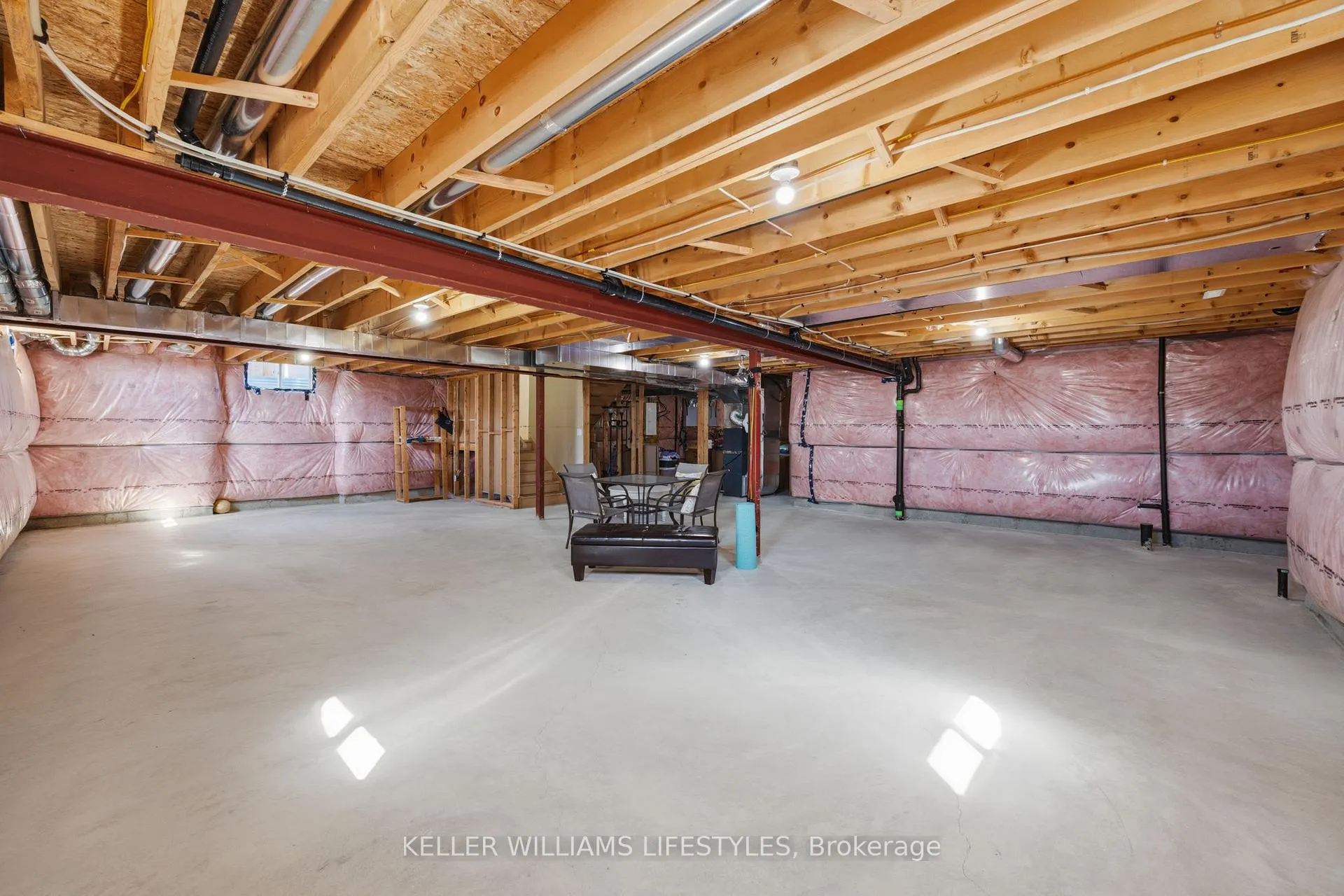 Photo 44 of 1615 Sandridge Lane, London, North D — HOMEH