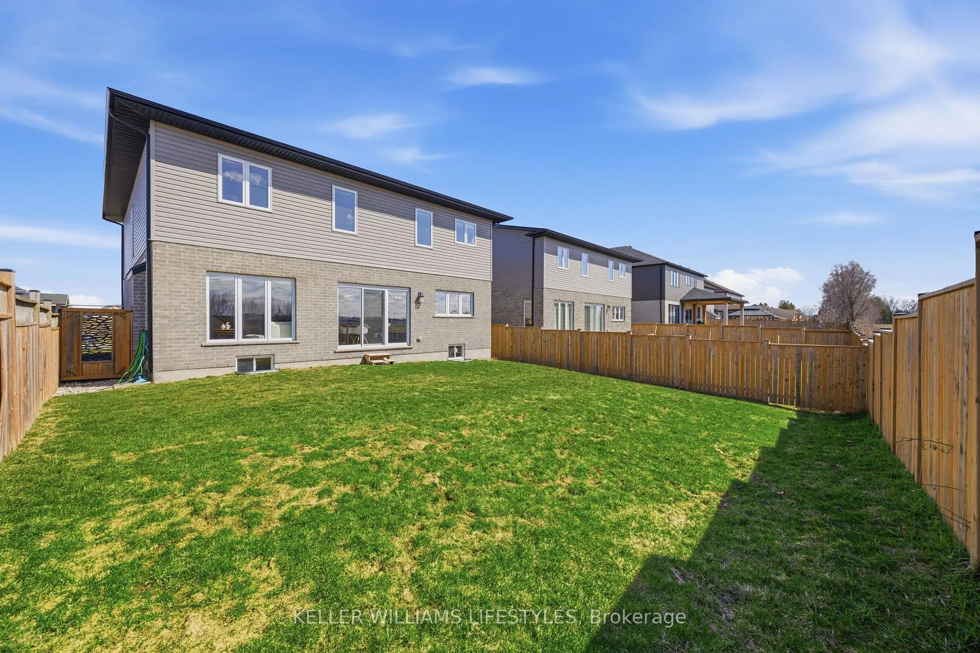 Photo 47 of 1615 Sandridge Lane, London, North D — HOMEH