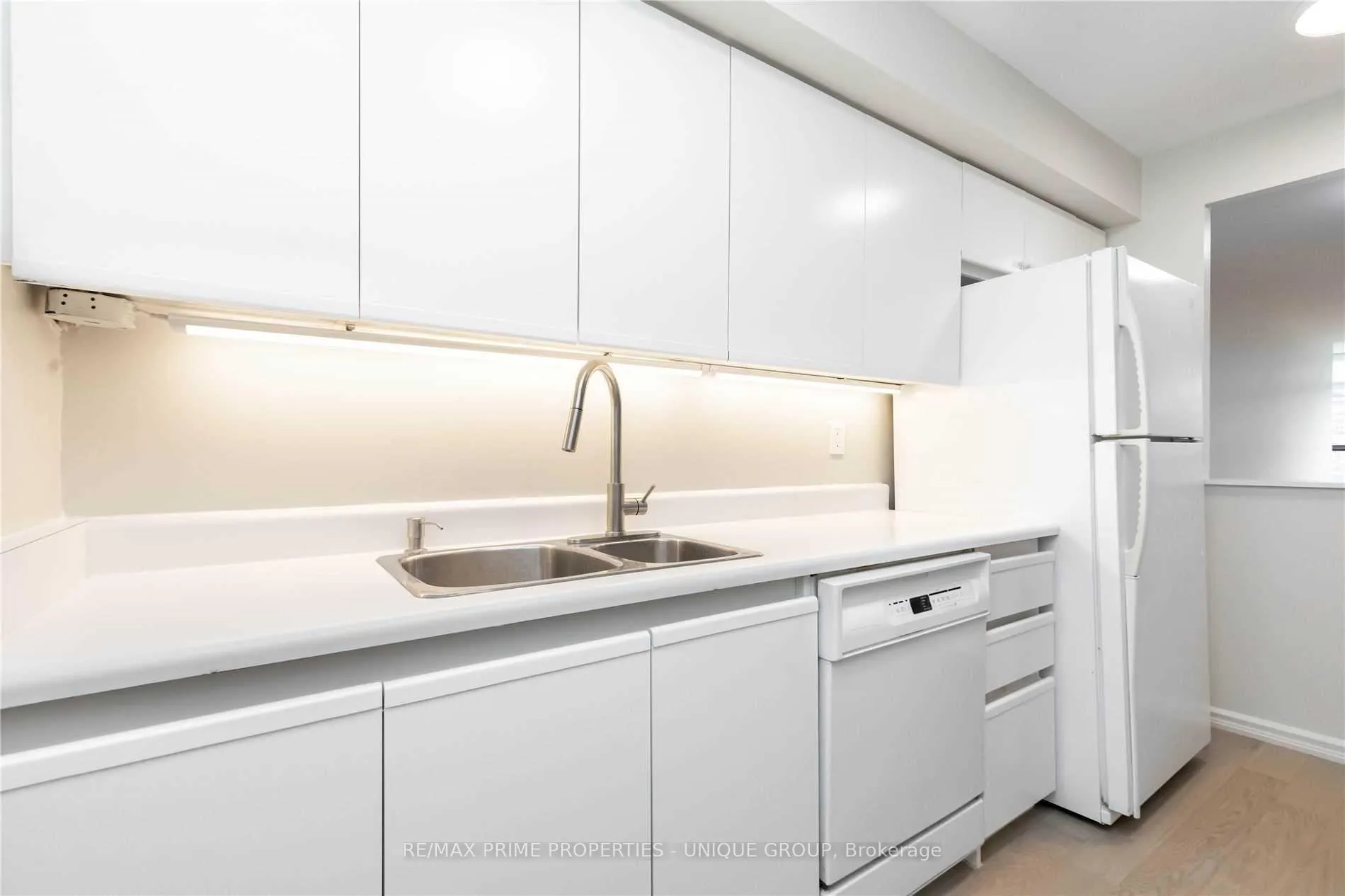 Photo 4 of Unit 715, 80 Front Street E, Toronto, Church-Yonge Corridor — HOMEH