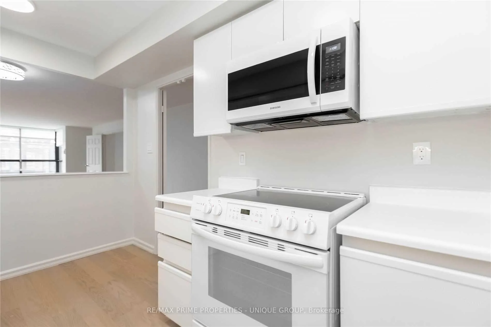 Photo 6 of Unit 715, 80 Front Street E, Toronto, Church-Yonge Corridor — HOMEH