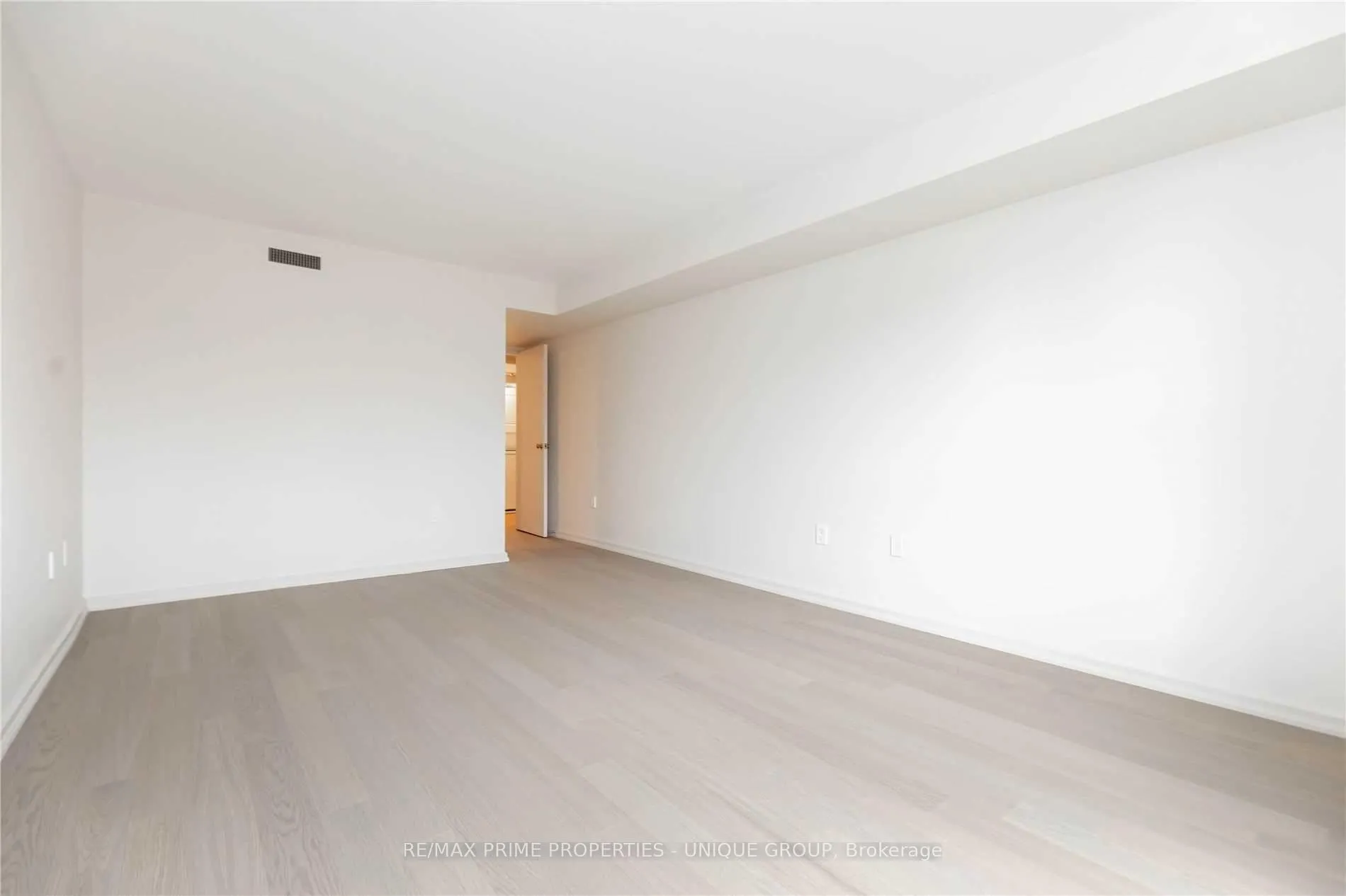 Photo 18 of Unit 715, 80 Front Street E, Toronto, Church-Yonge Corridor — HOMEH