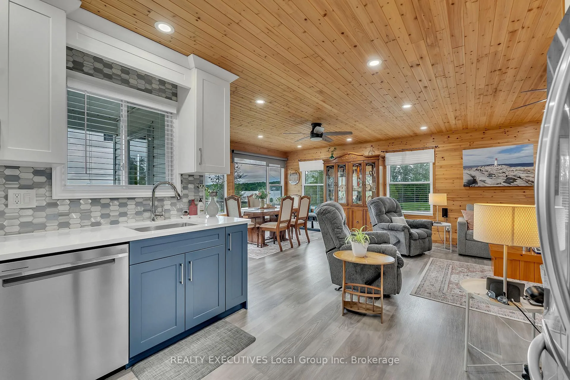 Photo 6 of 44 Lakeshore Road, Bonfield — HOMEH
